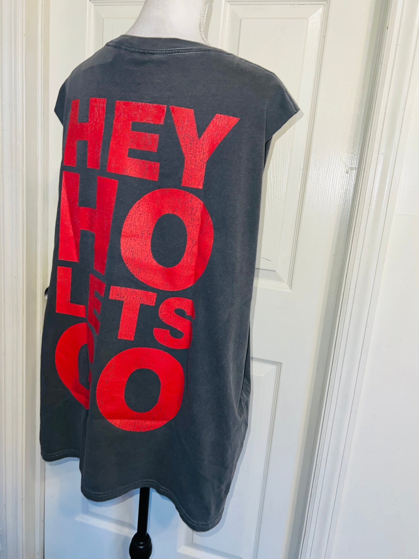 Ramones Oversized Double Oversized Distressed Tann