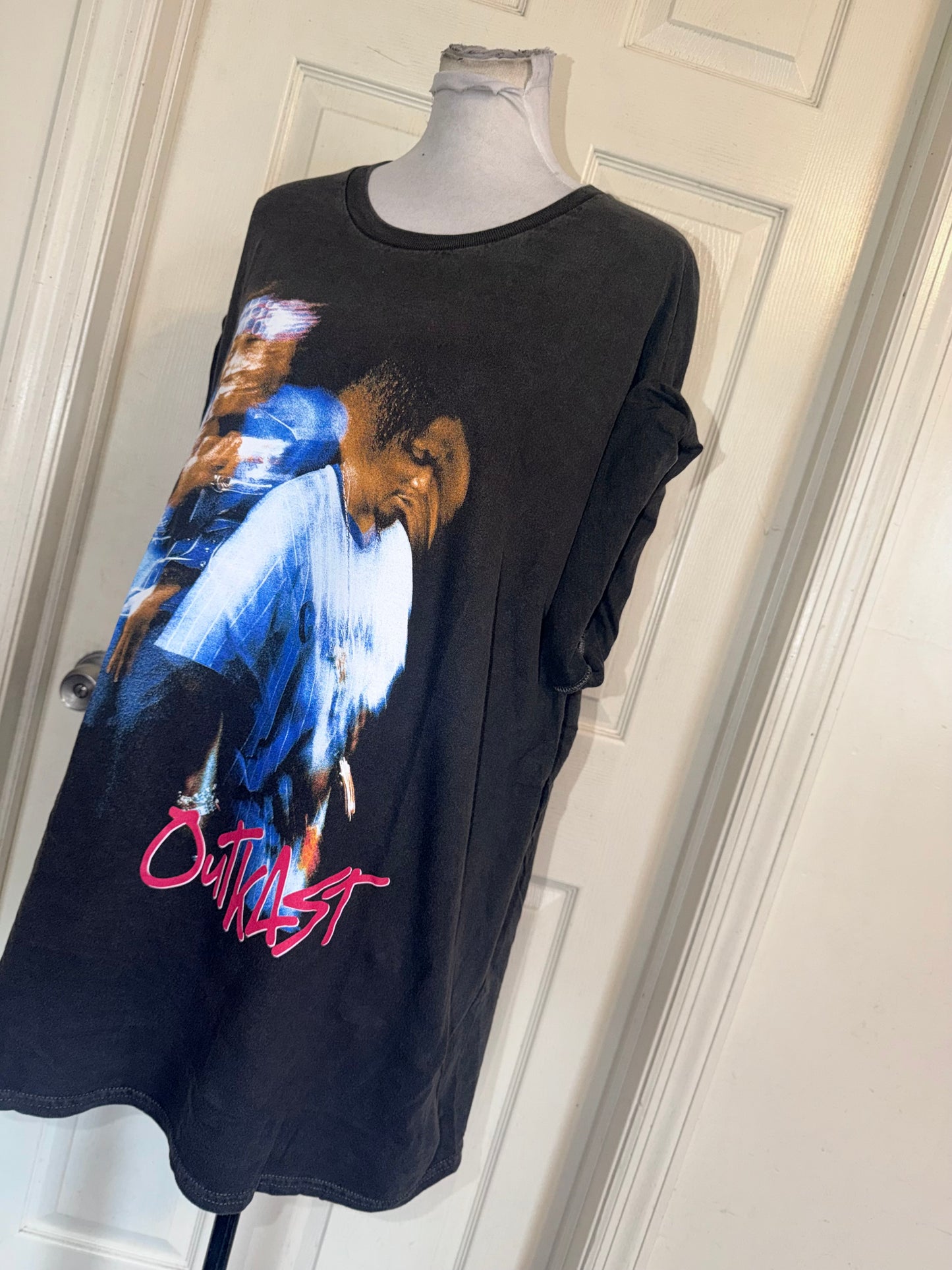 Outkast Oversized Tee