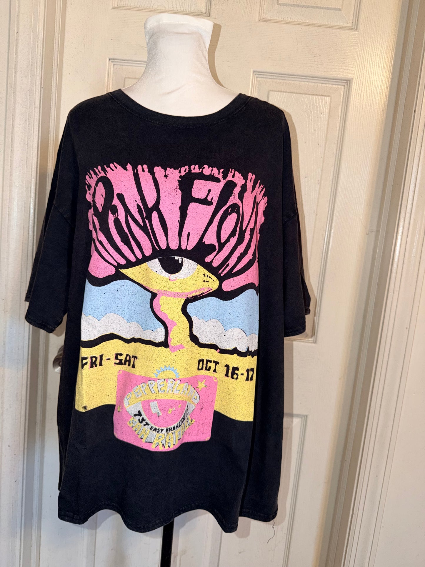 Pink Floyd Oversized Distressed Tee