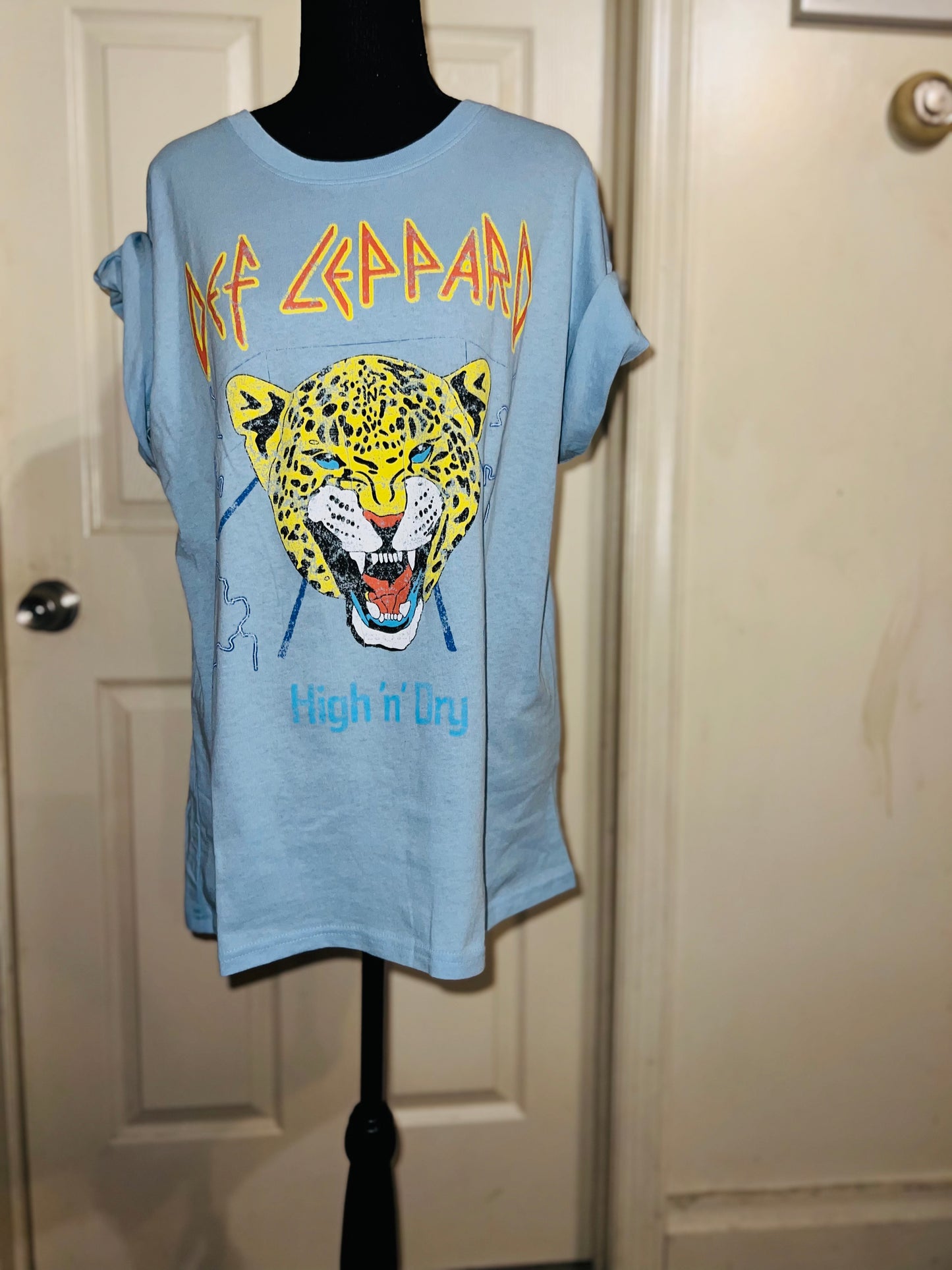 Def Leppard Oversized Distressed Tee