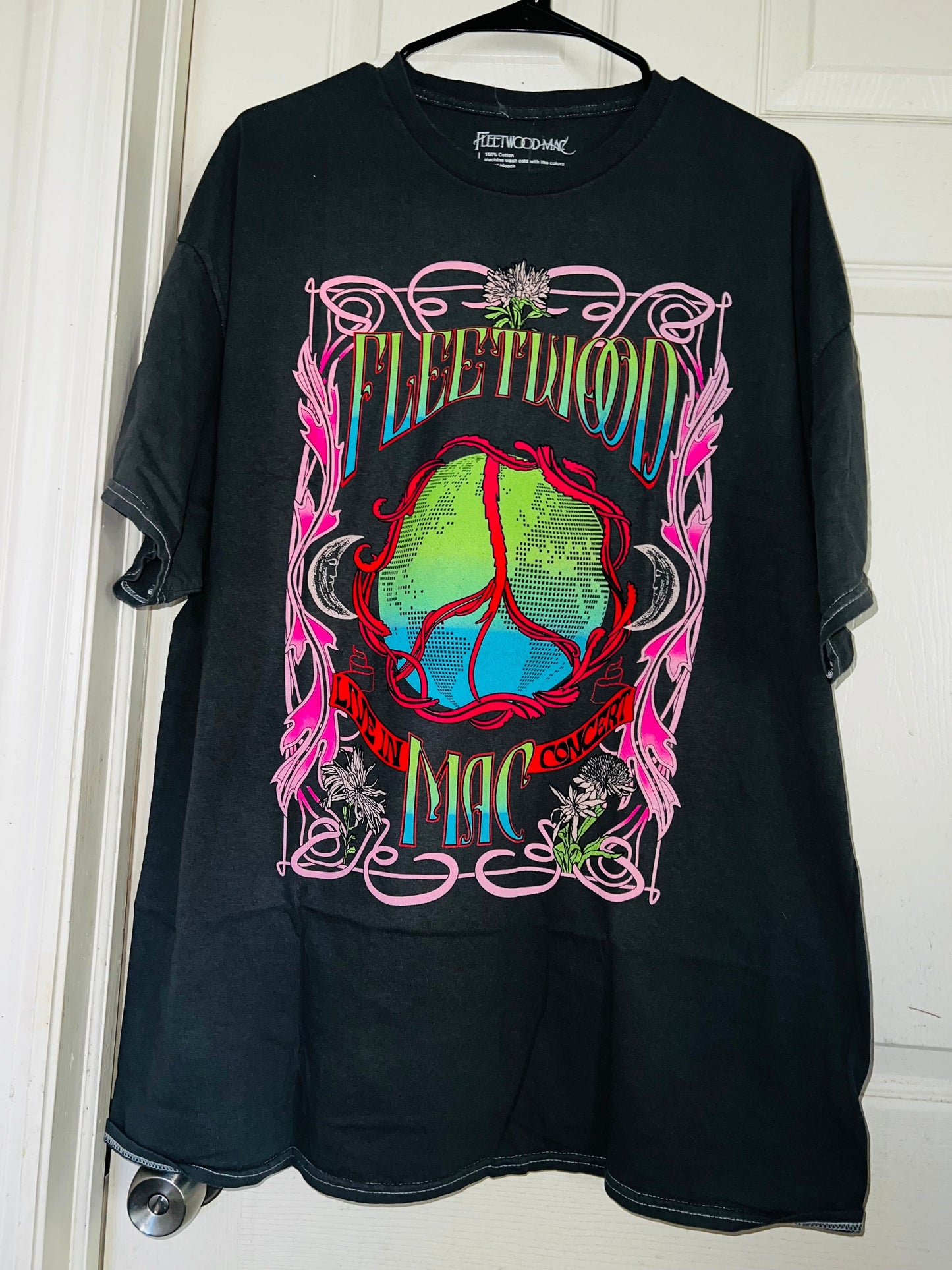 Fleetwood Mac Oversized Distressed Tee