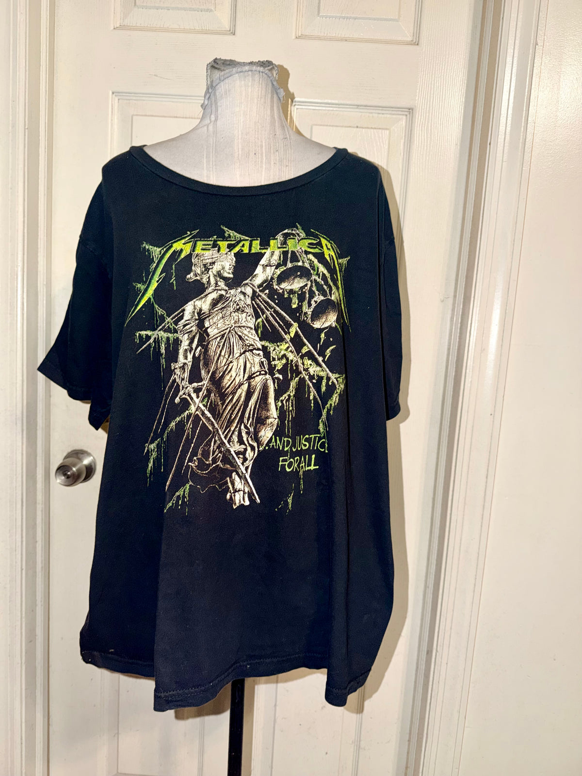 Metallica Oversized Tee