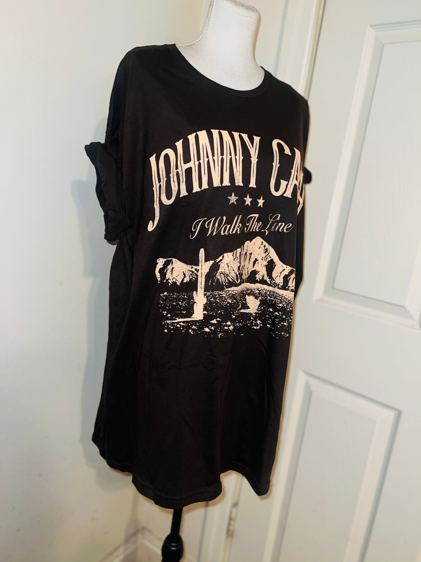 Johnny Cash Oversized Distressed Tee