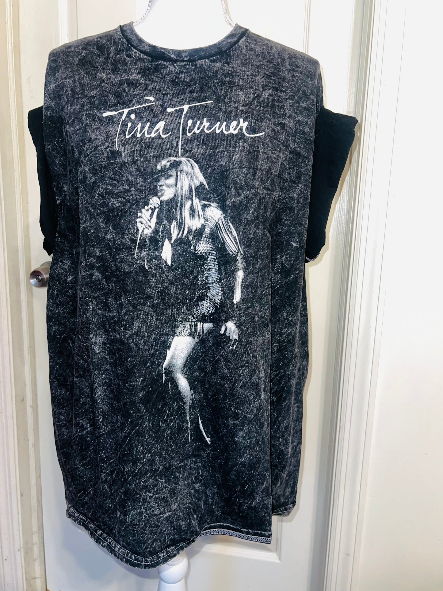 Tina Turner Oversized Distressed Tee