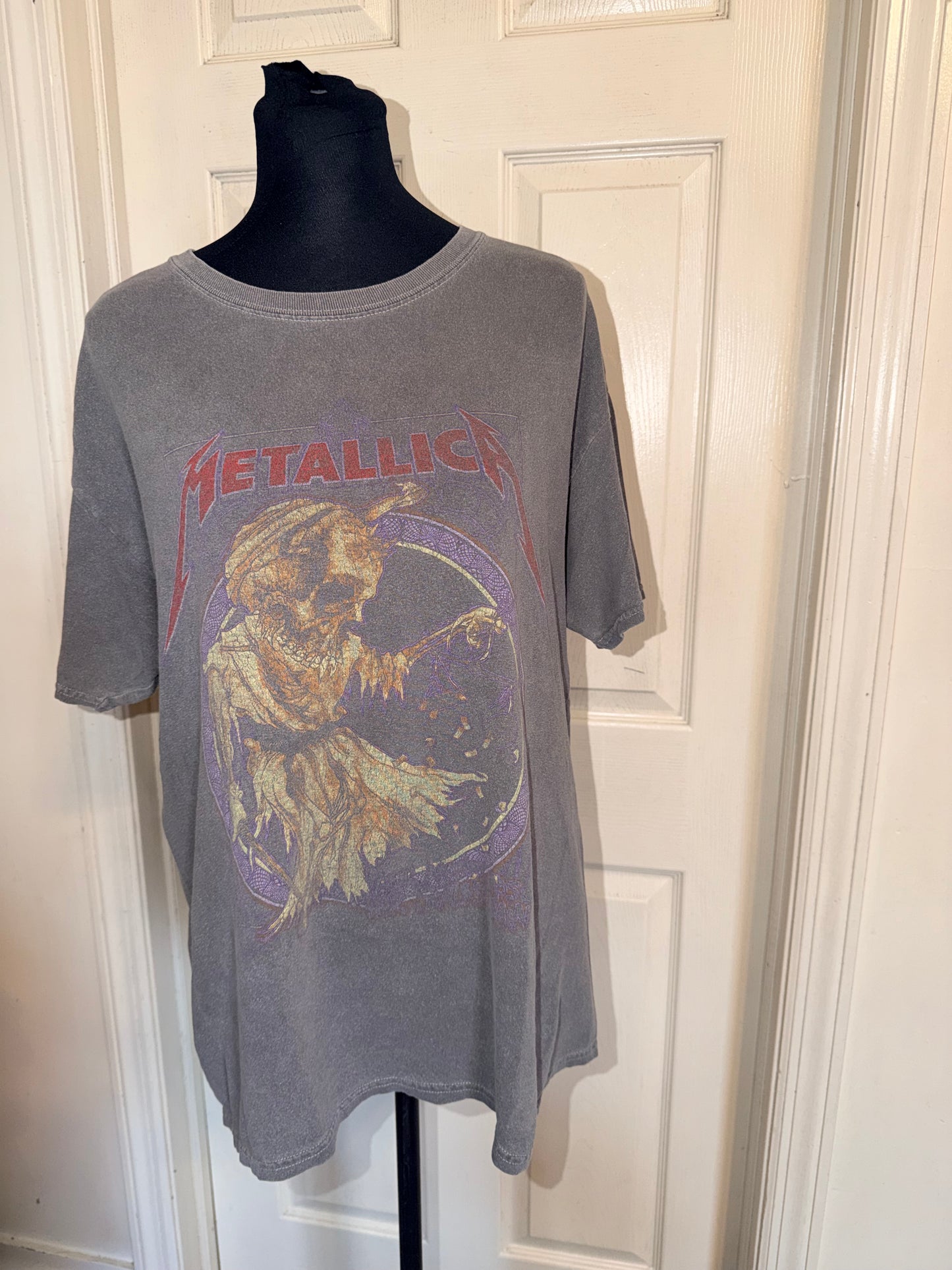 Metallica Oversized Distressed Tee