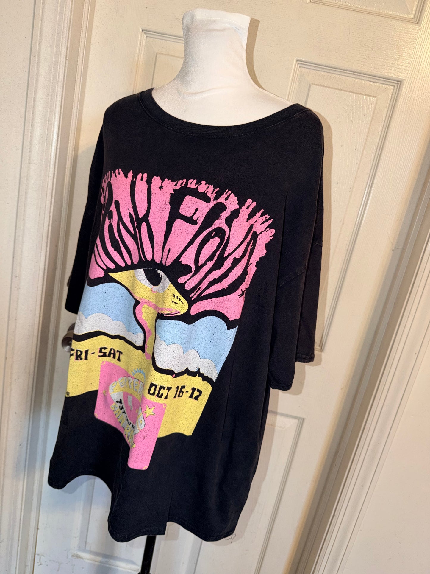 Pink Floyd Oversized Distressed Tee