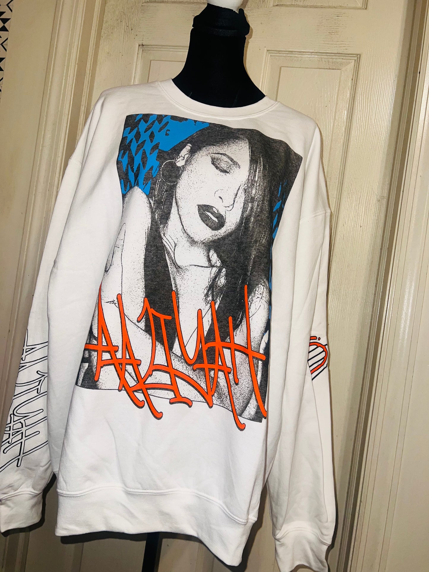 Aaliyah Oversized Distressed Sweatshirt