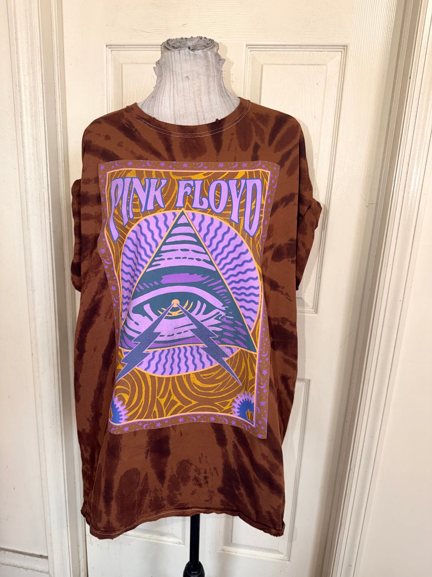 Pink Floyd Oversized Distressed Tee