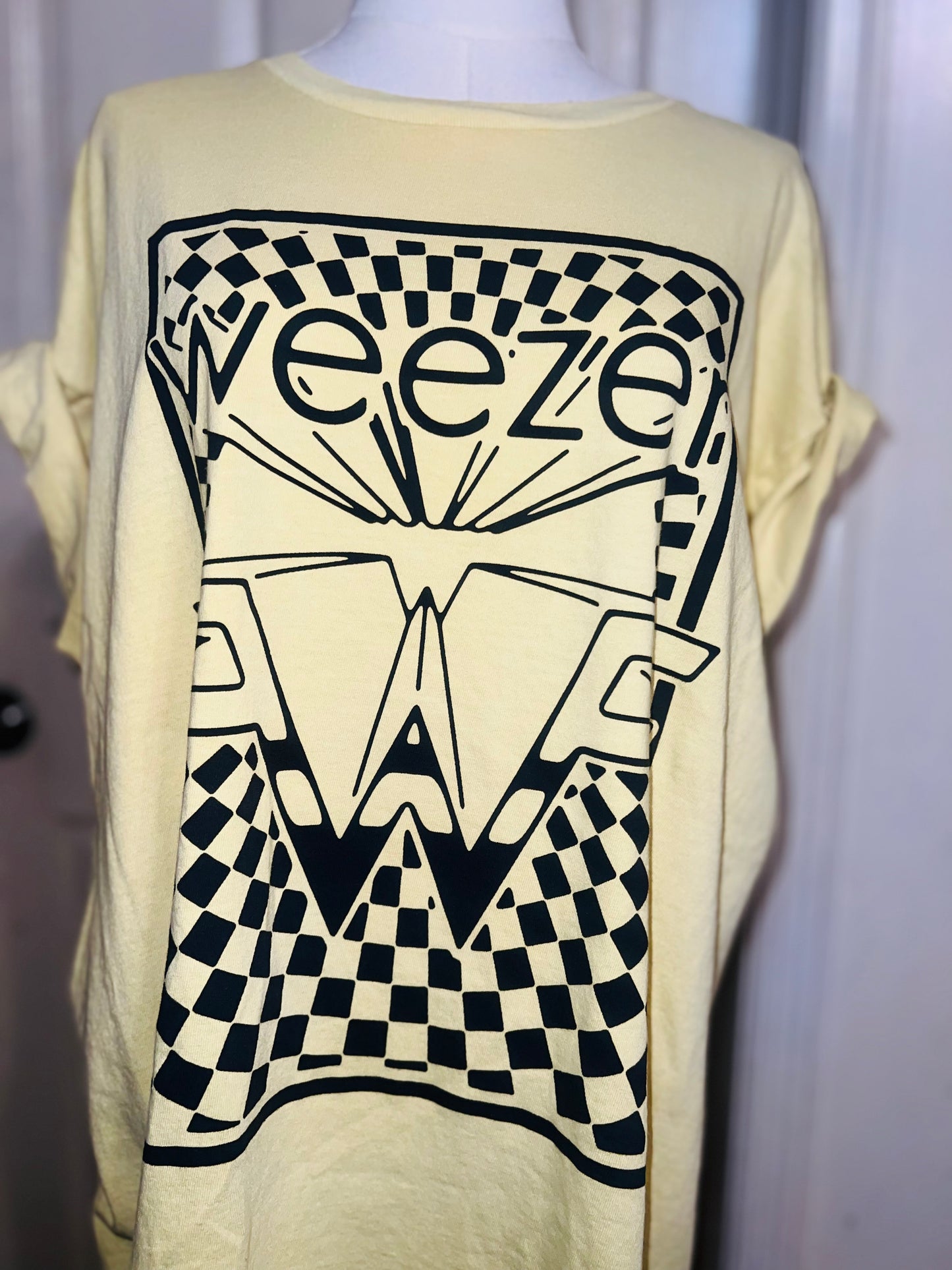 Weezer Oversized Distressed Tee