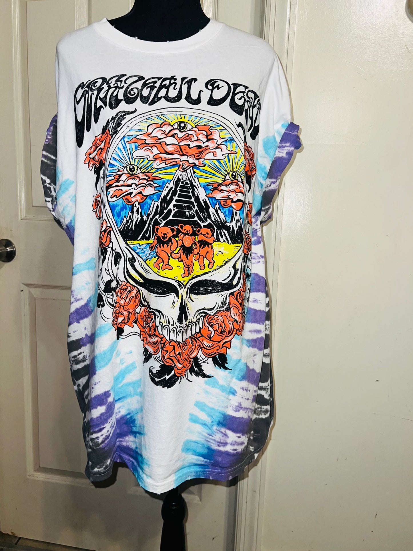 Grateful Dead Tie Dyed Oversized Distressed Tee