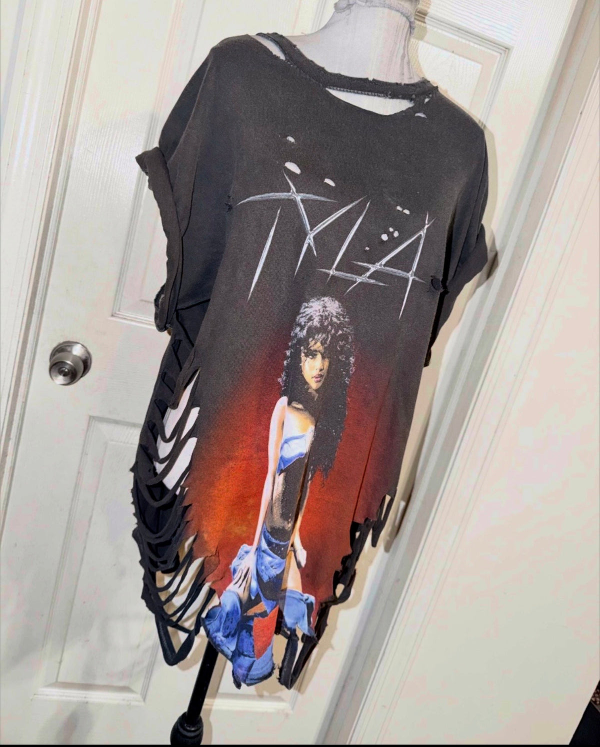 Tyla Oversized Distressed Tee (as is)