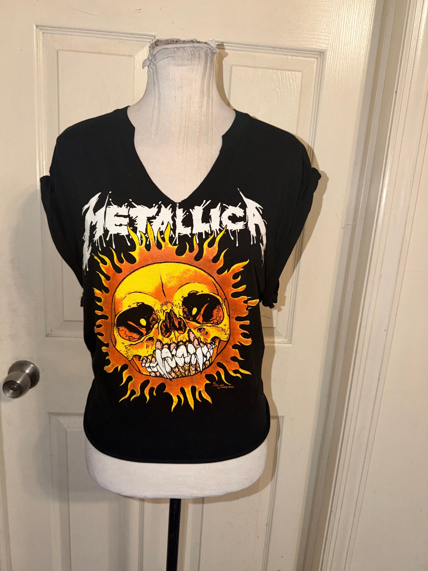 Metallica Open Tie Back Tee