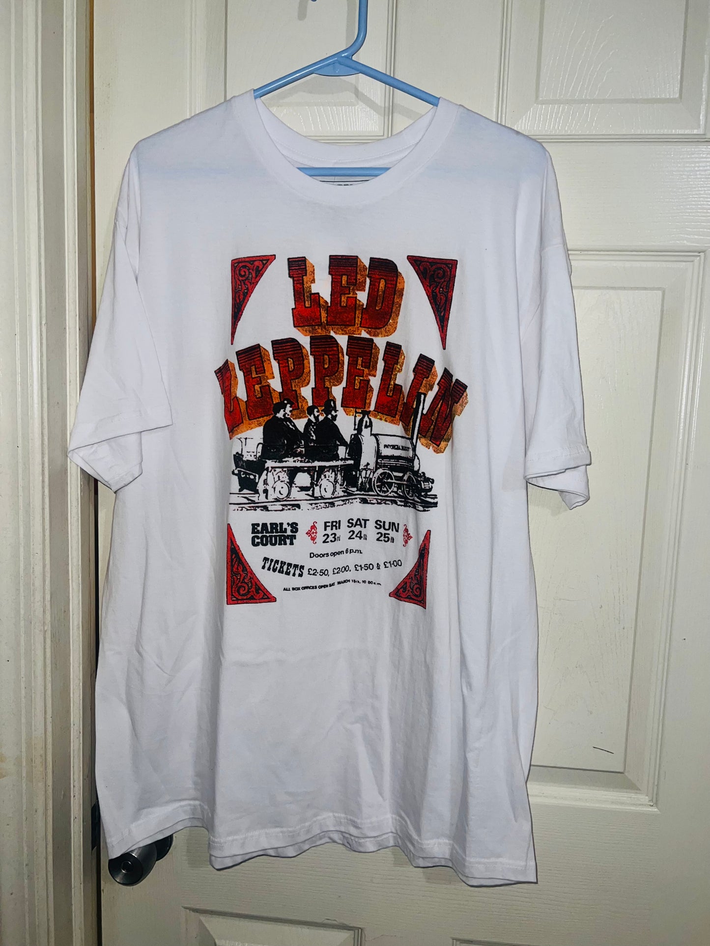 Led Zeppelin Oversized Distressed Tee