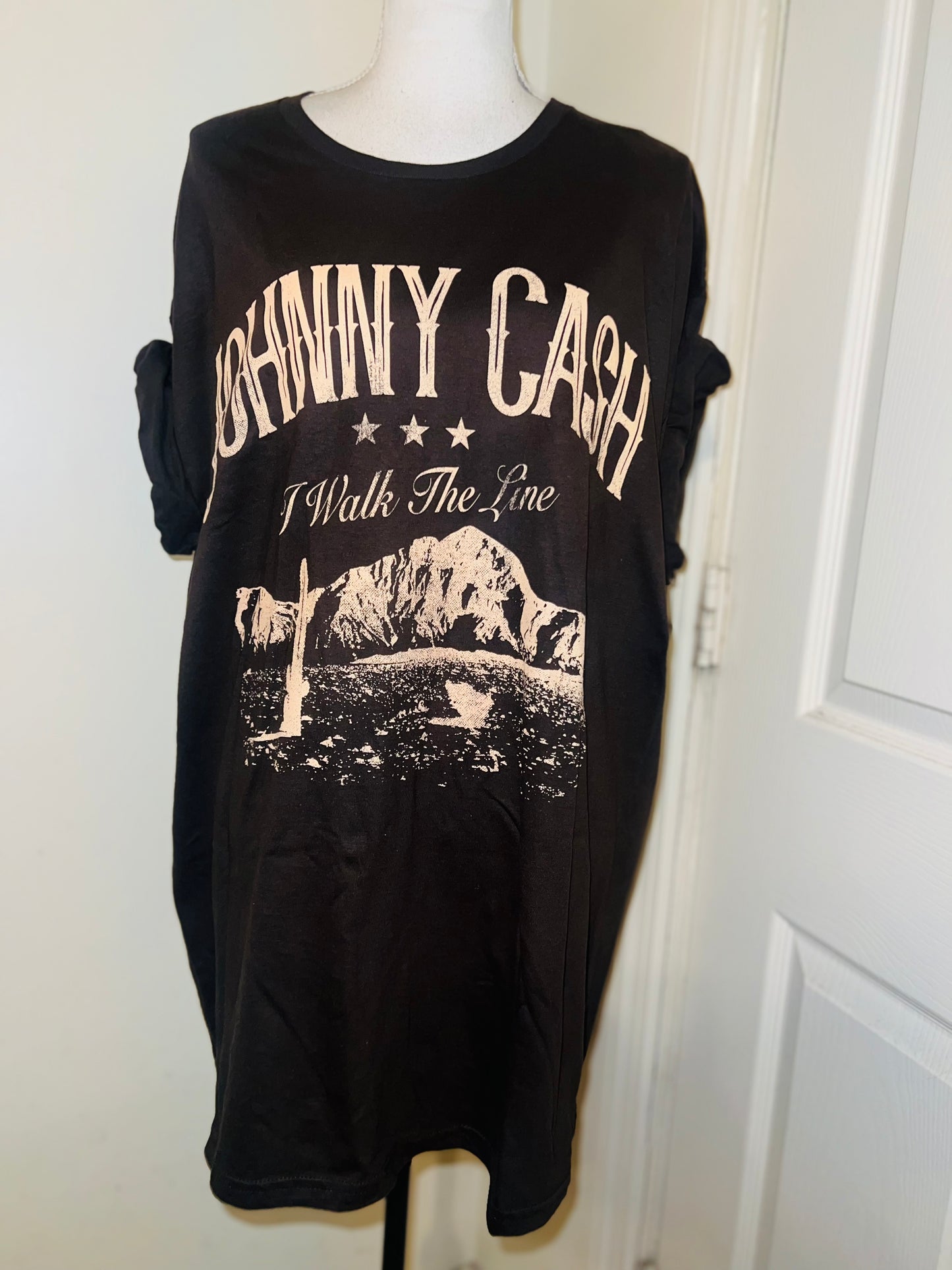 Johnny Cash Oversized Distressed Tee