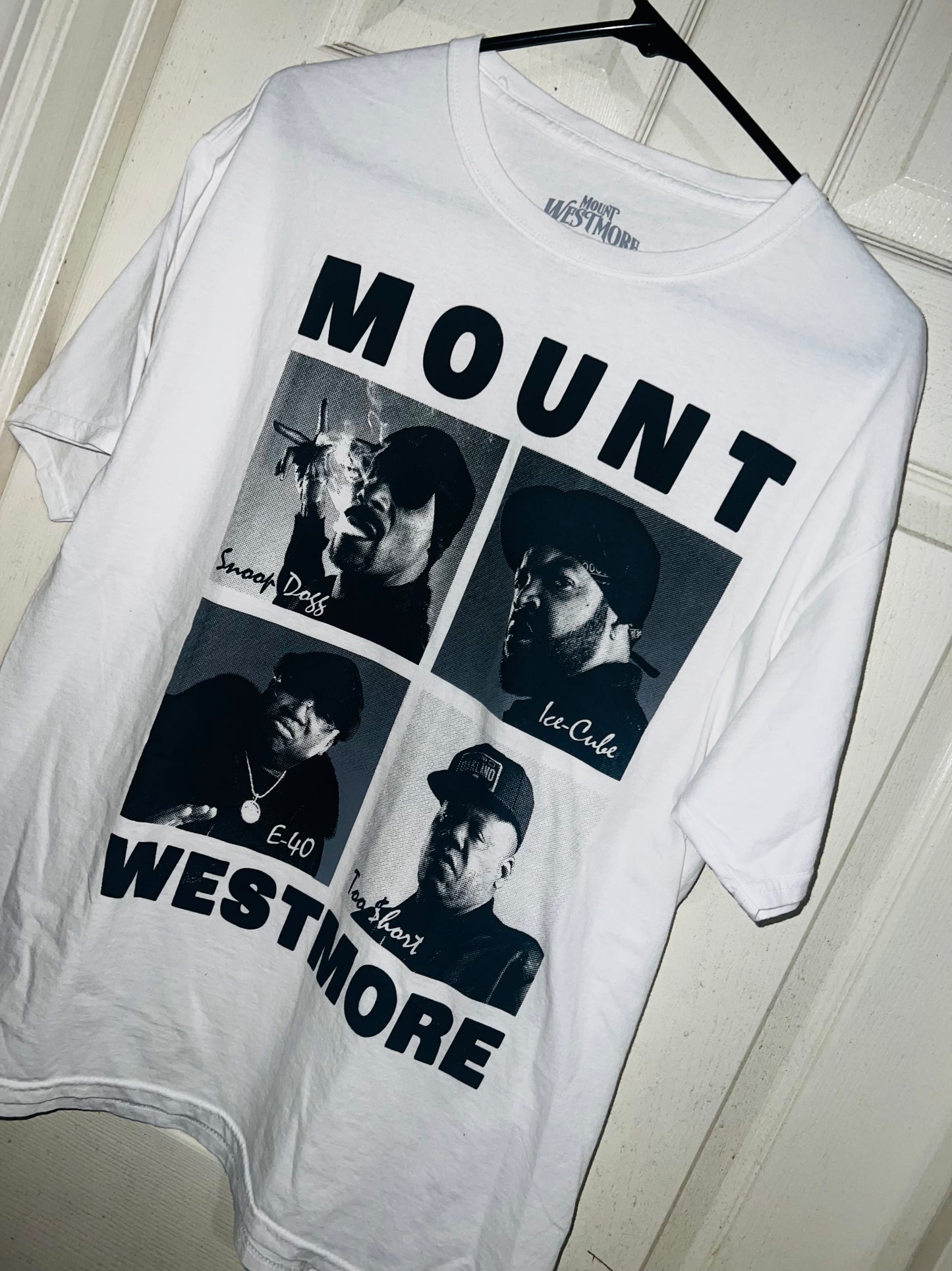 Mount Westmore: Snoop, Ice Cube, E40, and Too Short Oversized Distressed Tee