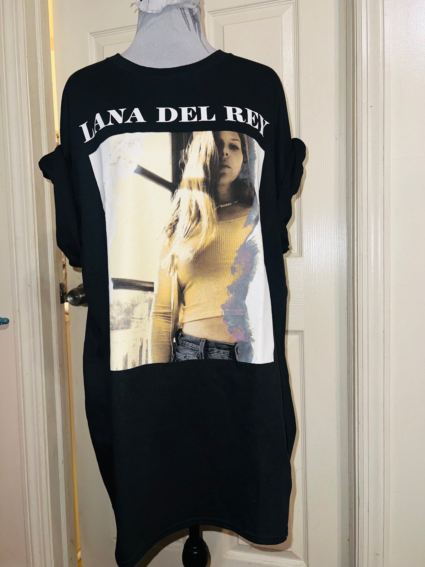 Lana Del Rey Oversized Distressed Tee