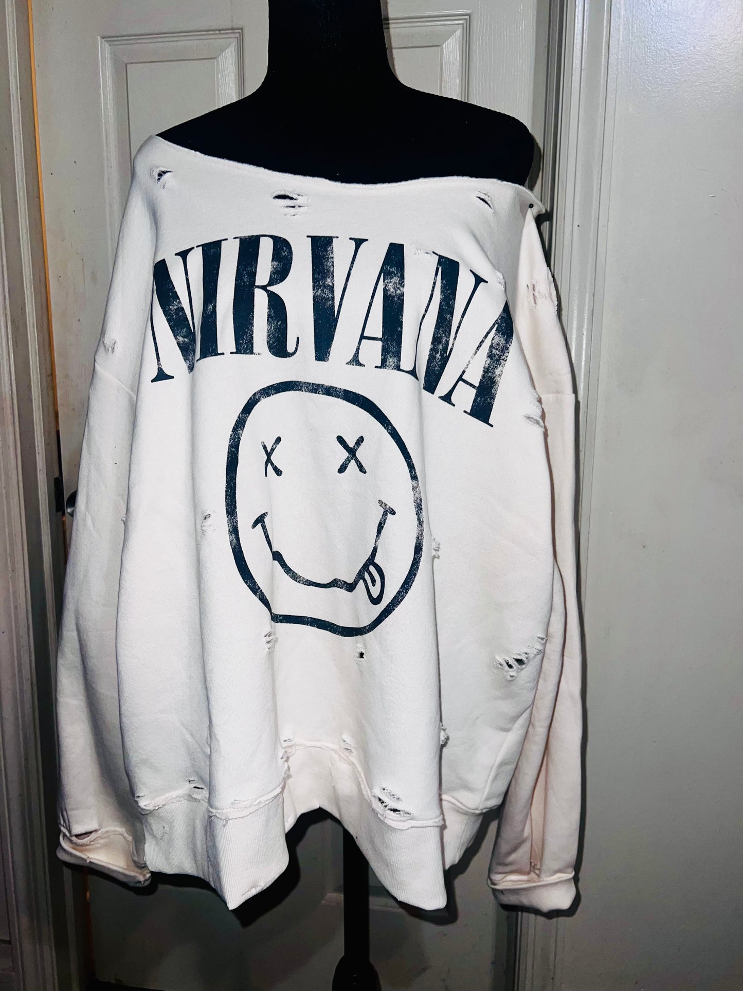 Nirvana Oversized Cream Sweatshirt