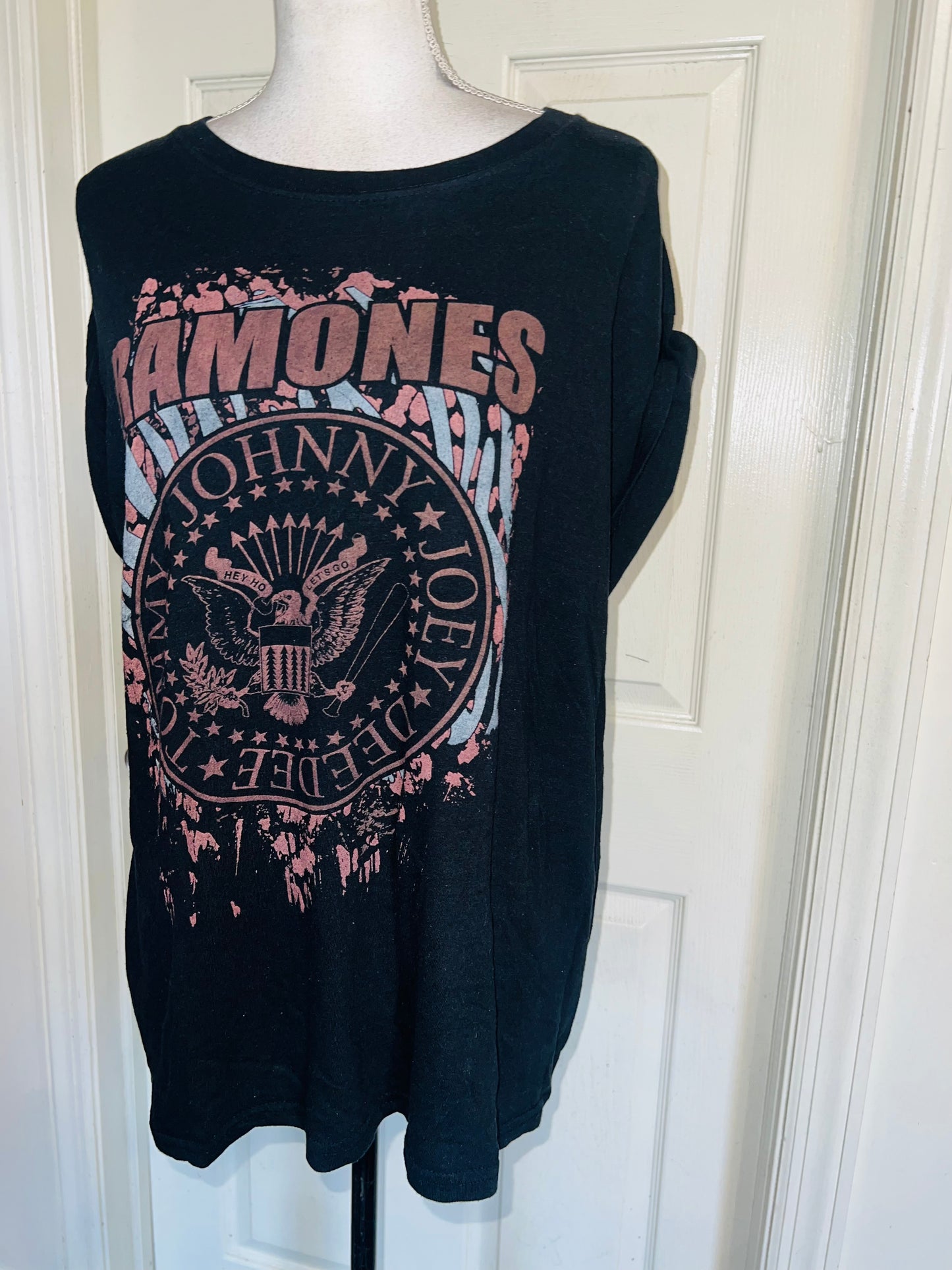 Ramones Oversized Distressed Tee