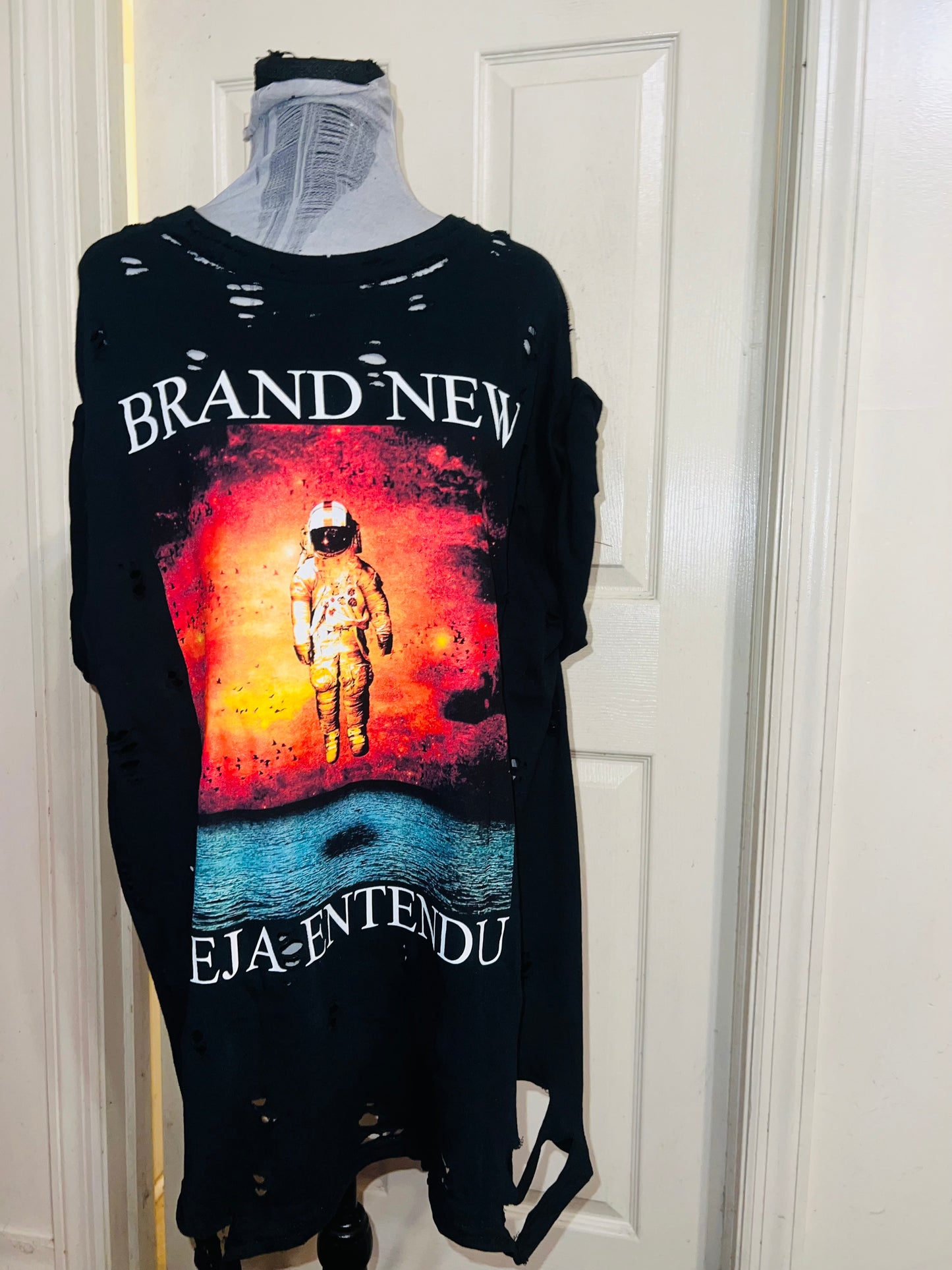 Brand New Deja Entendu Oversized Tee