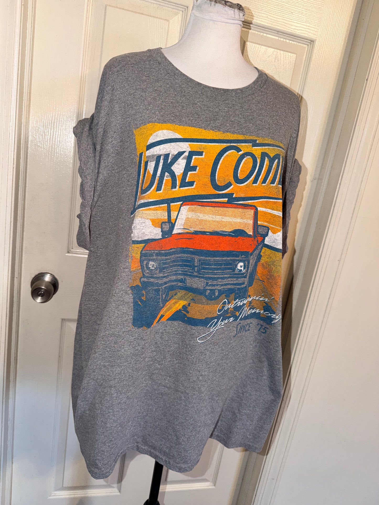 Luke Combs Oversized Distressed Tee