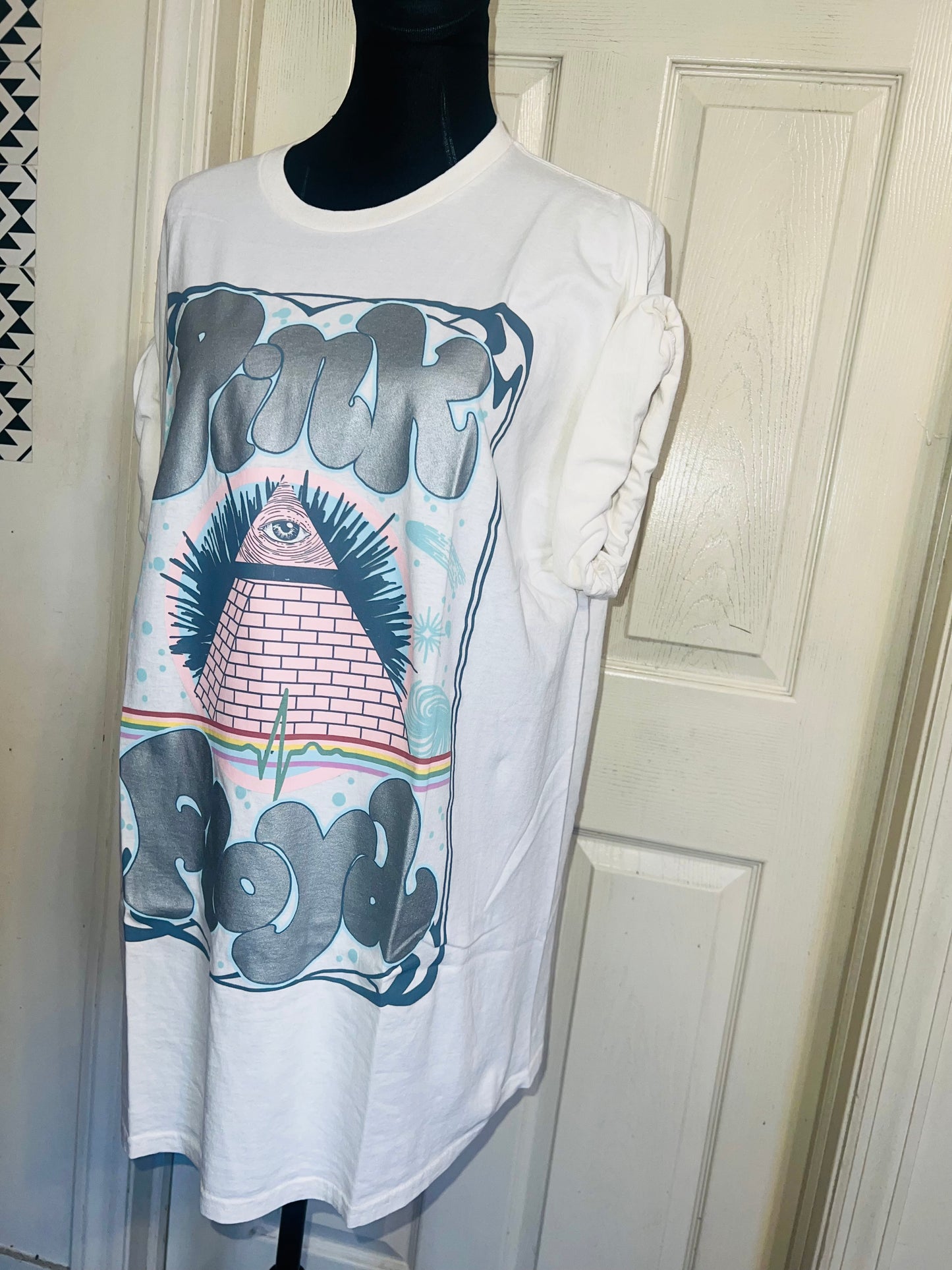 Pink Floyd Oversized Distressed Tee