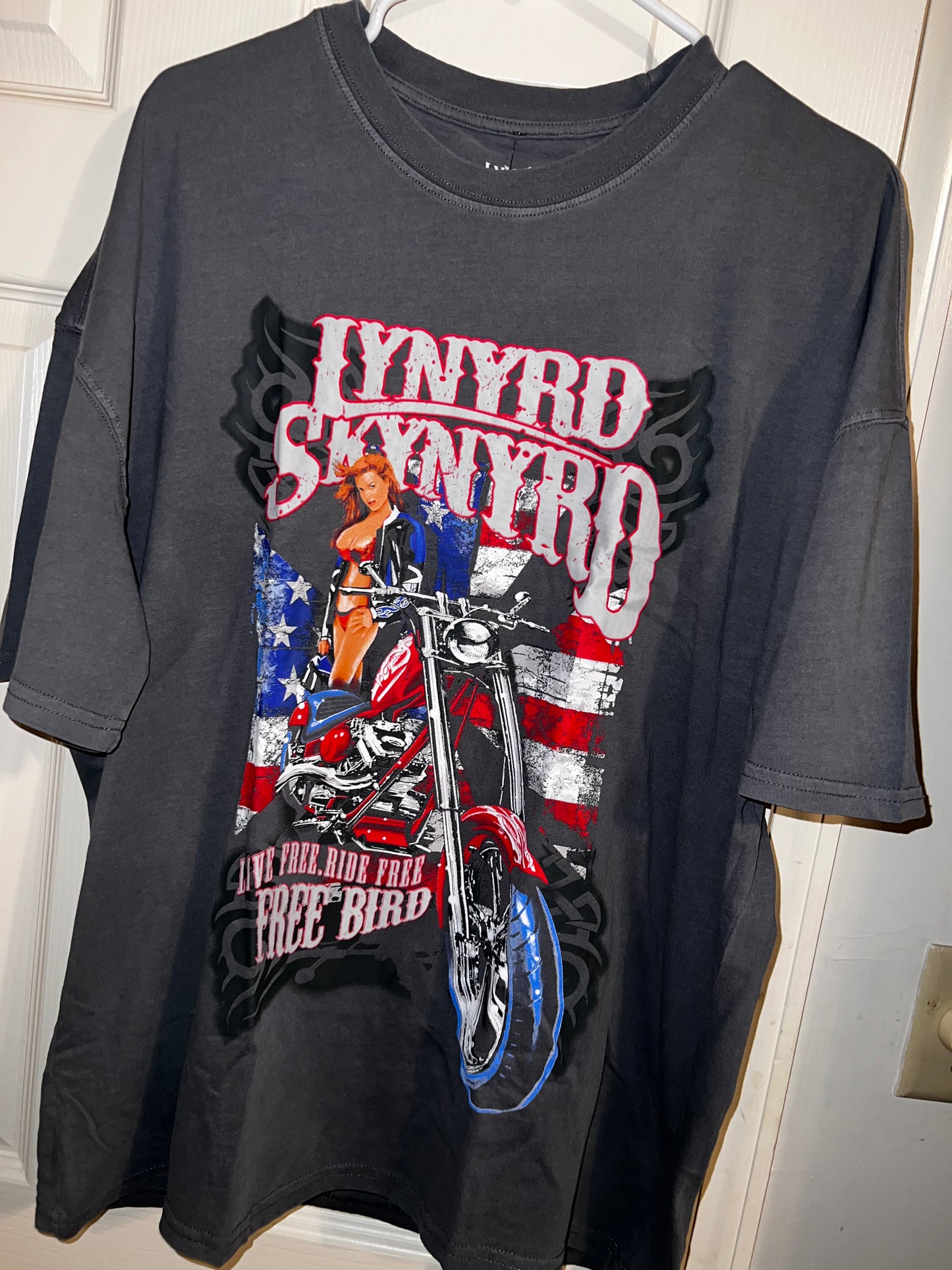 Lynyrd Skynyrd Free Bird Oversized Distressed Tee