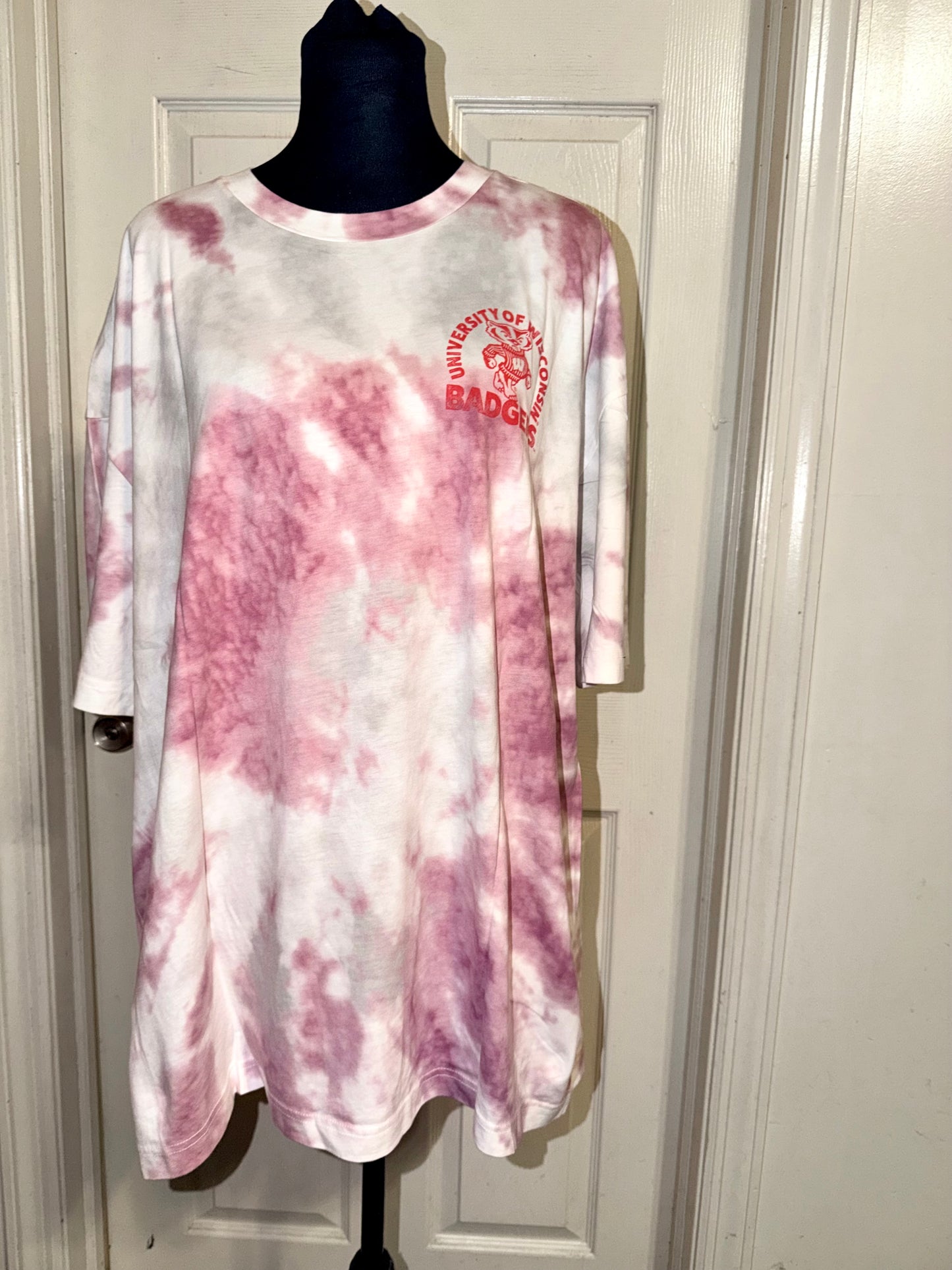 Wisconsin Badgers Oversized Double Sided Tee