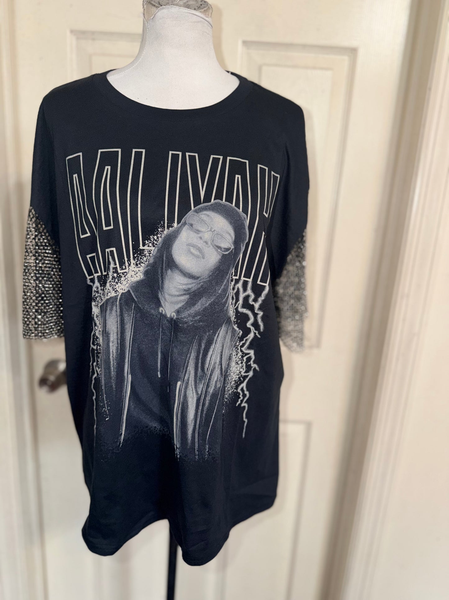 Aaliyah Embellished Sleeve Oversized Distressed Tee