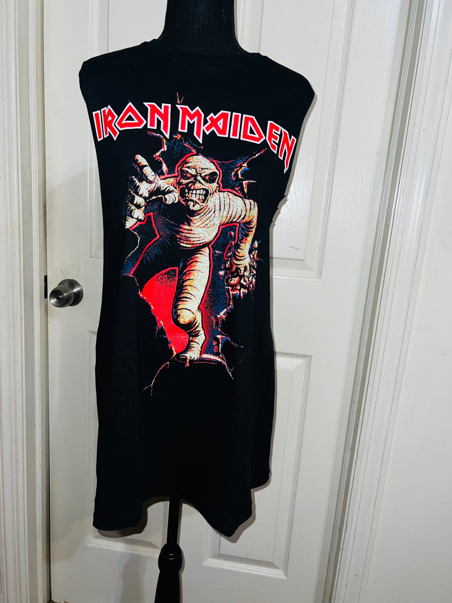 Iron Maiden Oversized Distressed Muscle Tee