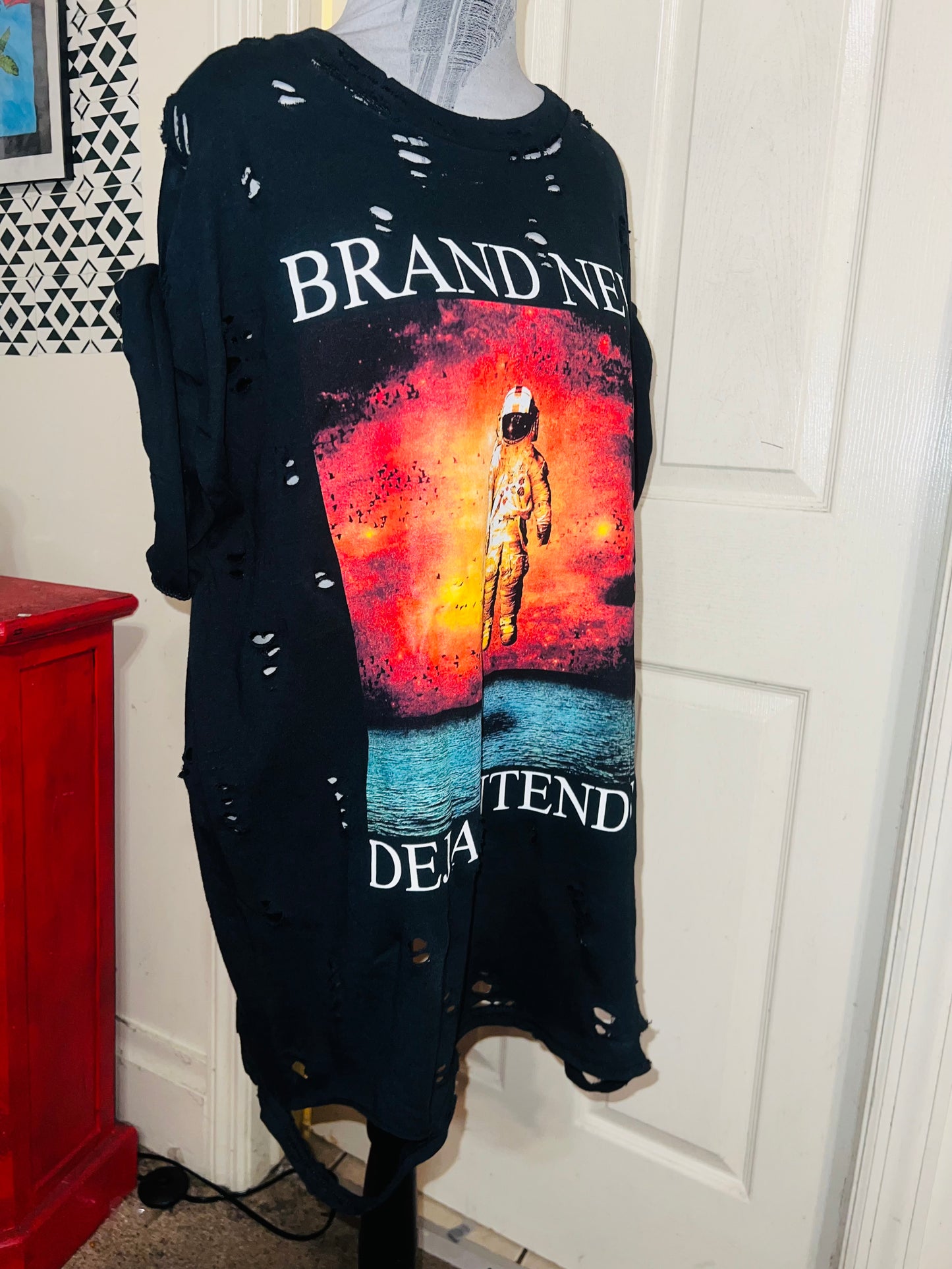 Brand New Deja Entendu Oversized Tee