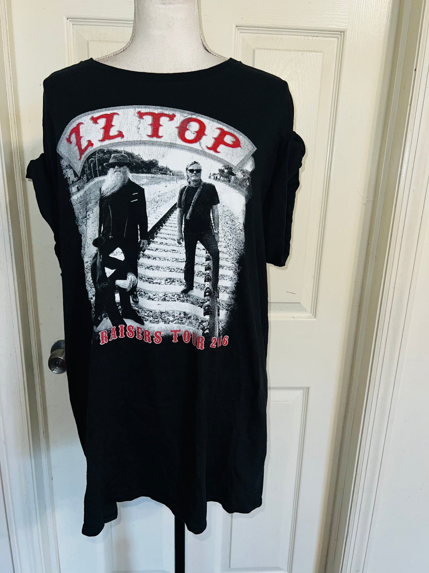 ZZ Top Double Sided Oversized Distressed Tee