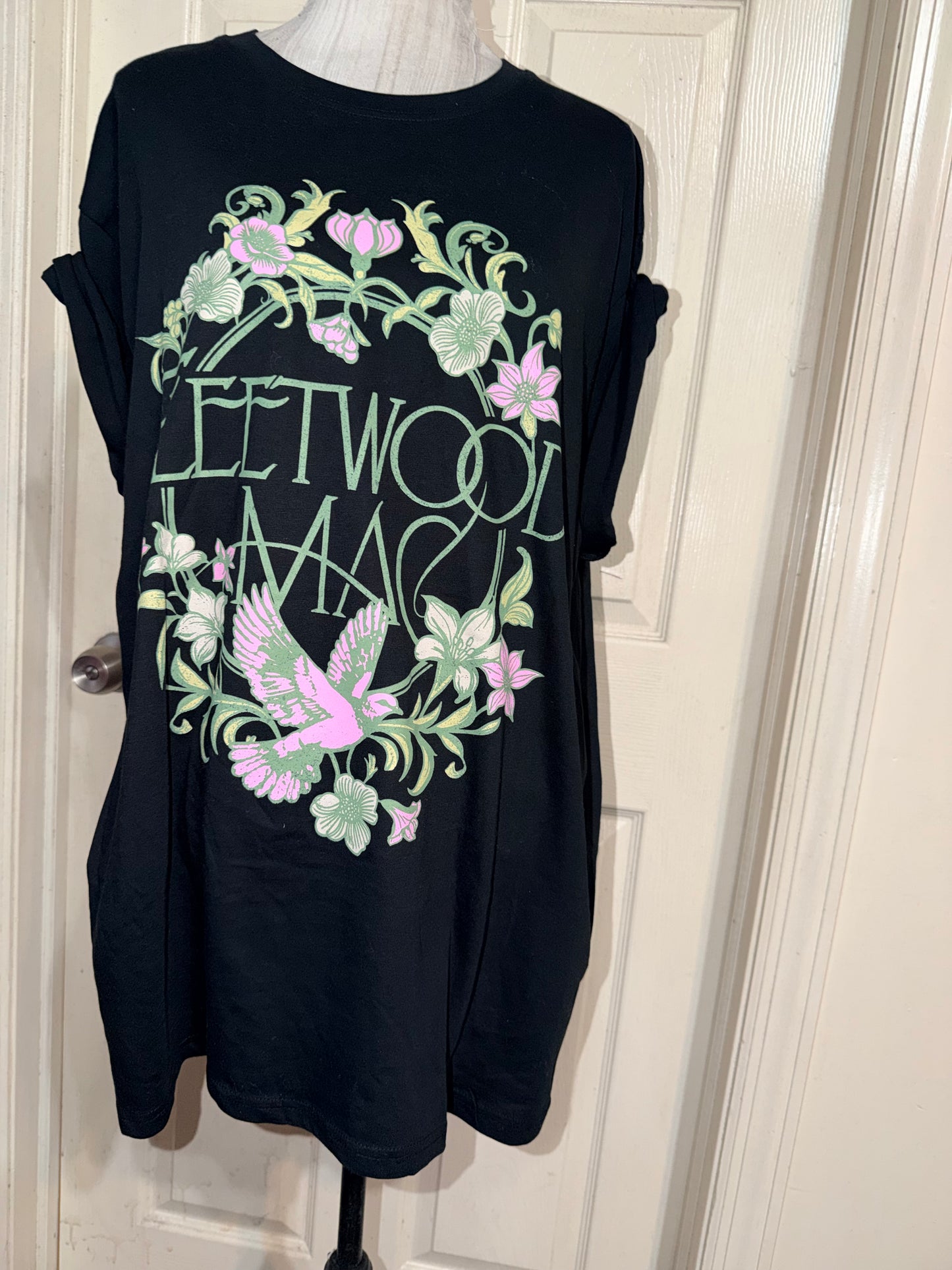 Fleetwood Mac Oversized Distressed Tee