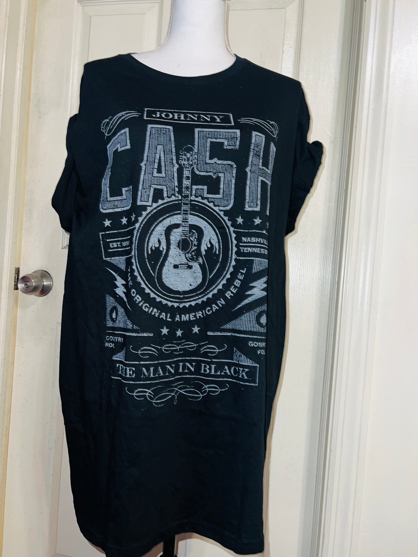 Johnny Cash Distressed Oversized Tee