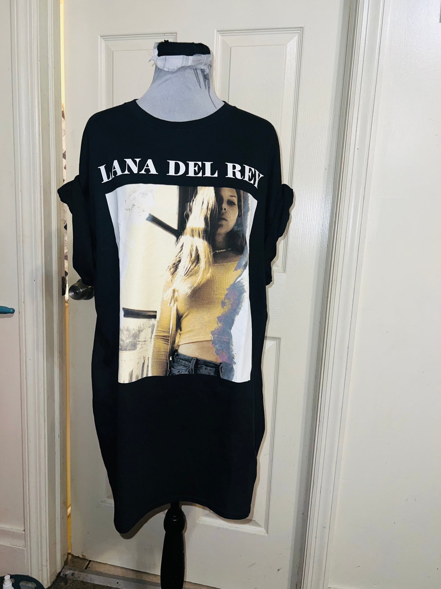 Lana Del Rey Oversized Distressed Tee