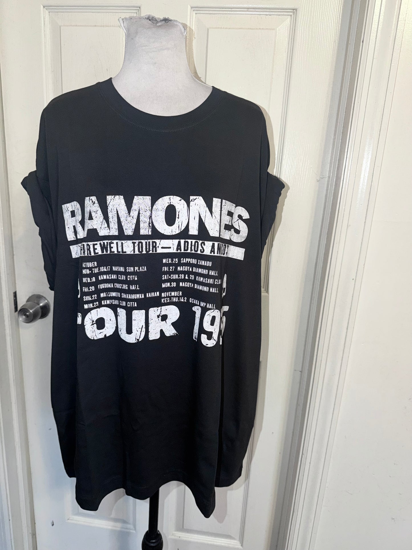 Ramones Oversized Tee