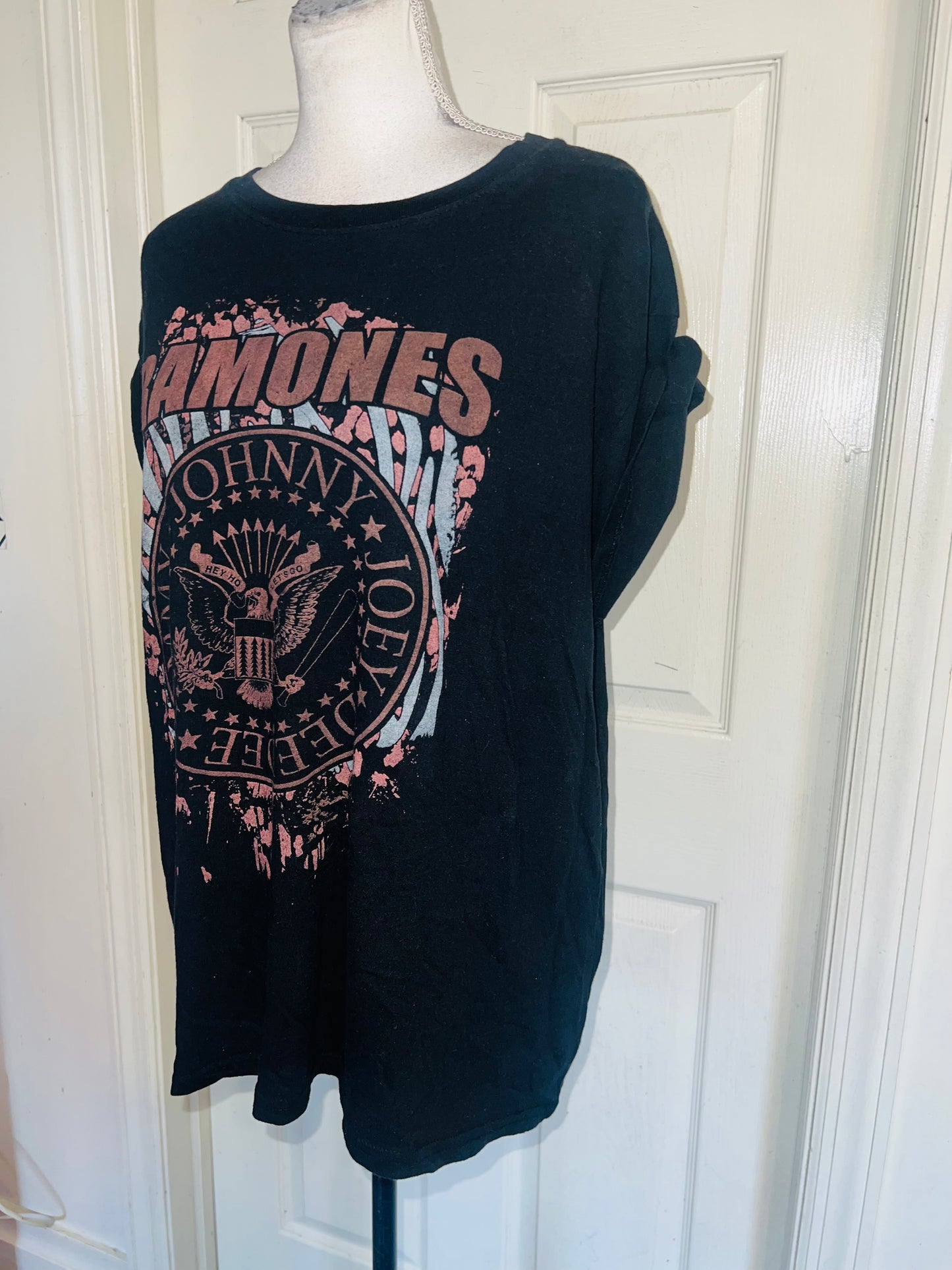 Ramones Oversized Distressed Tee