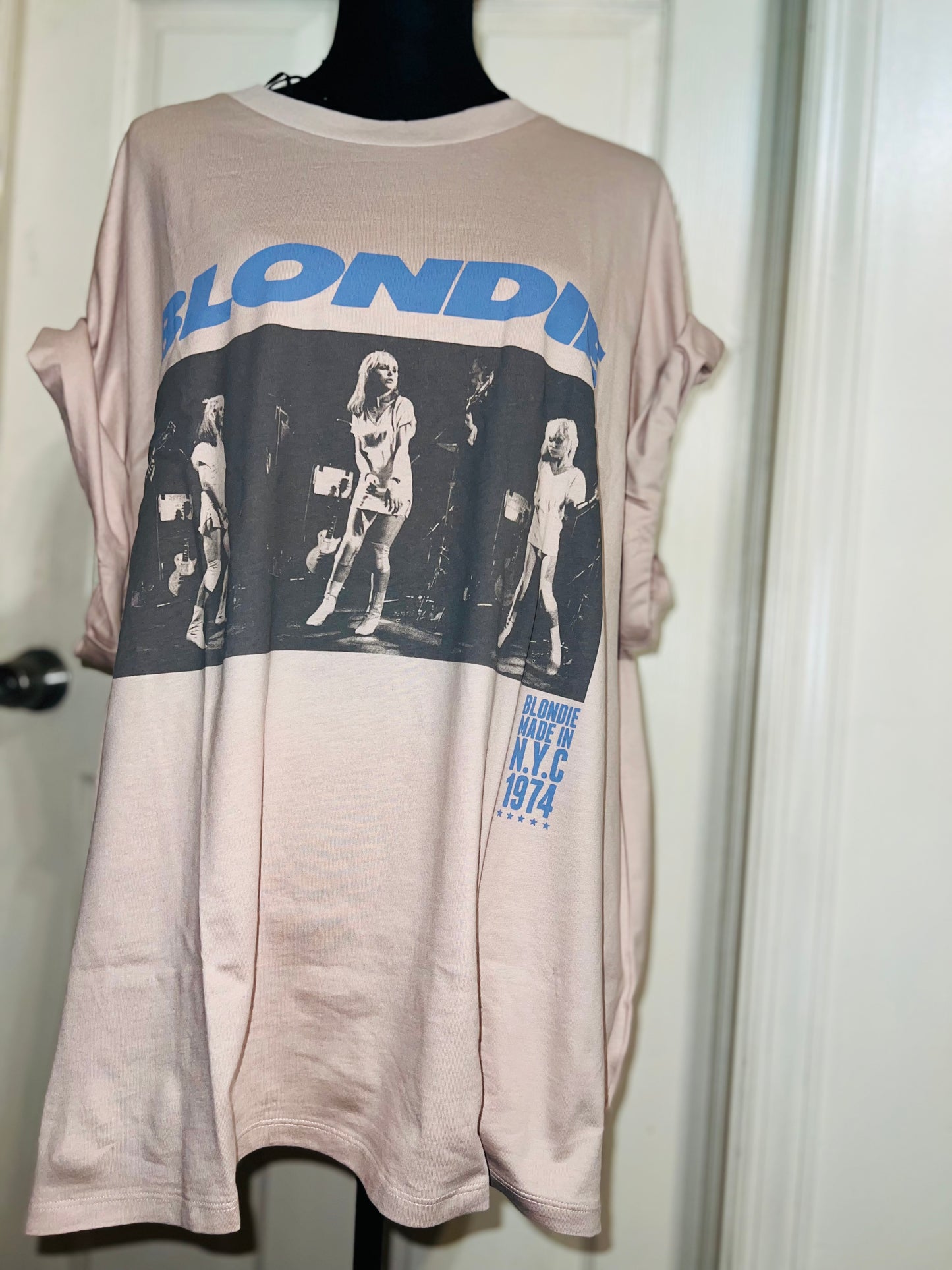 Blondie Oversized Distressed Tee