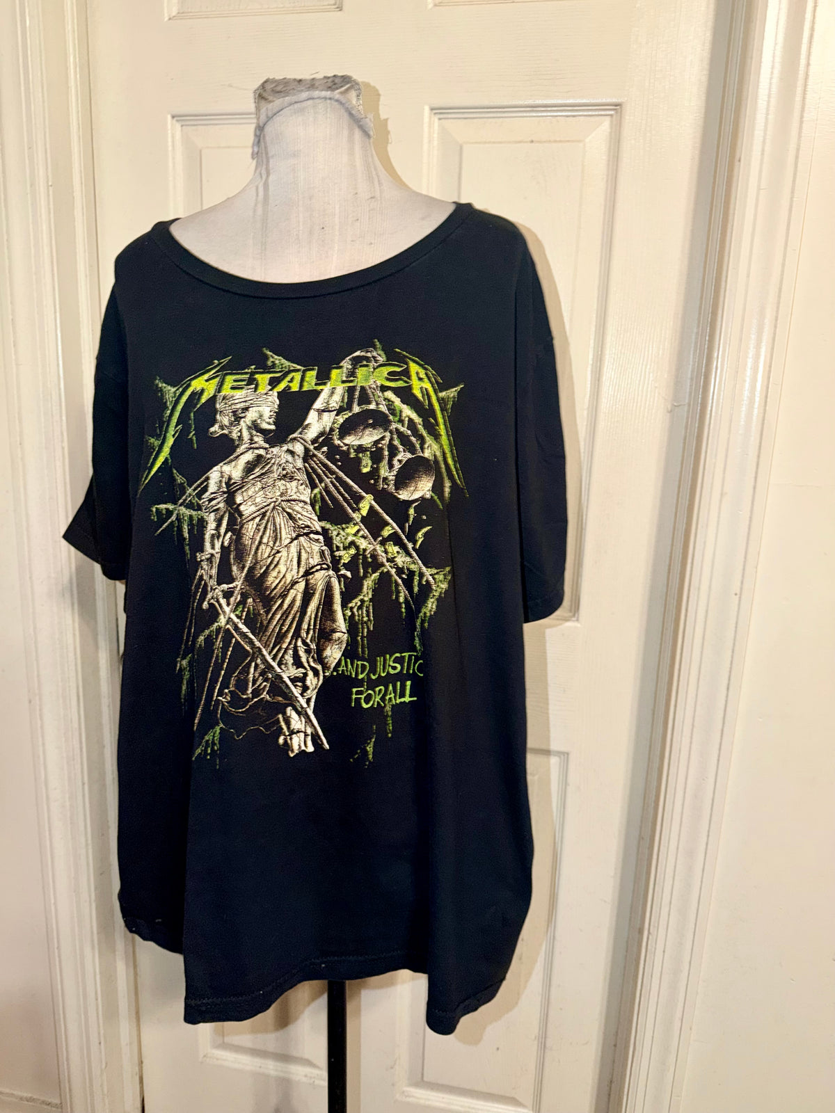 Metallica Oversized Tee