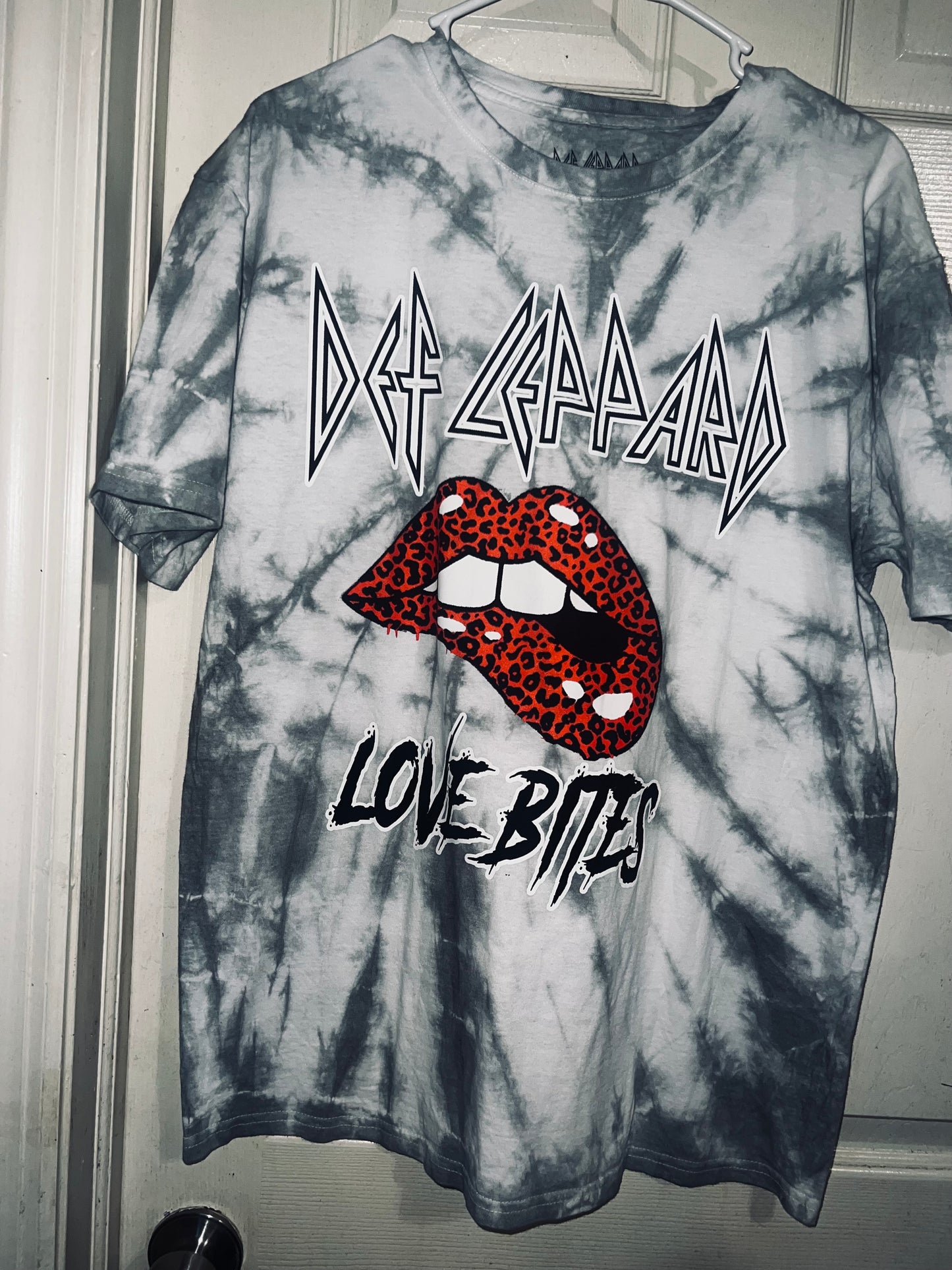 Def Leppard Love Bites Oversized Tee