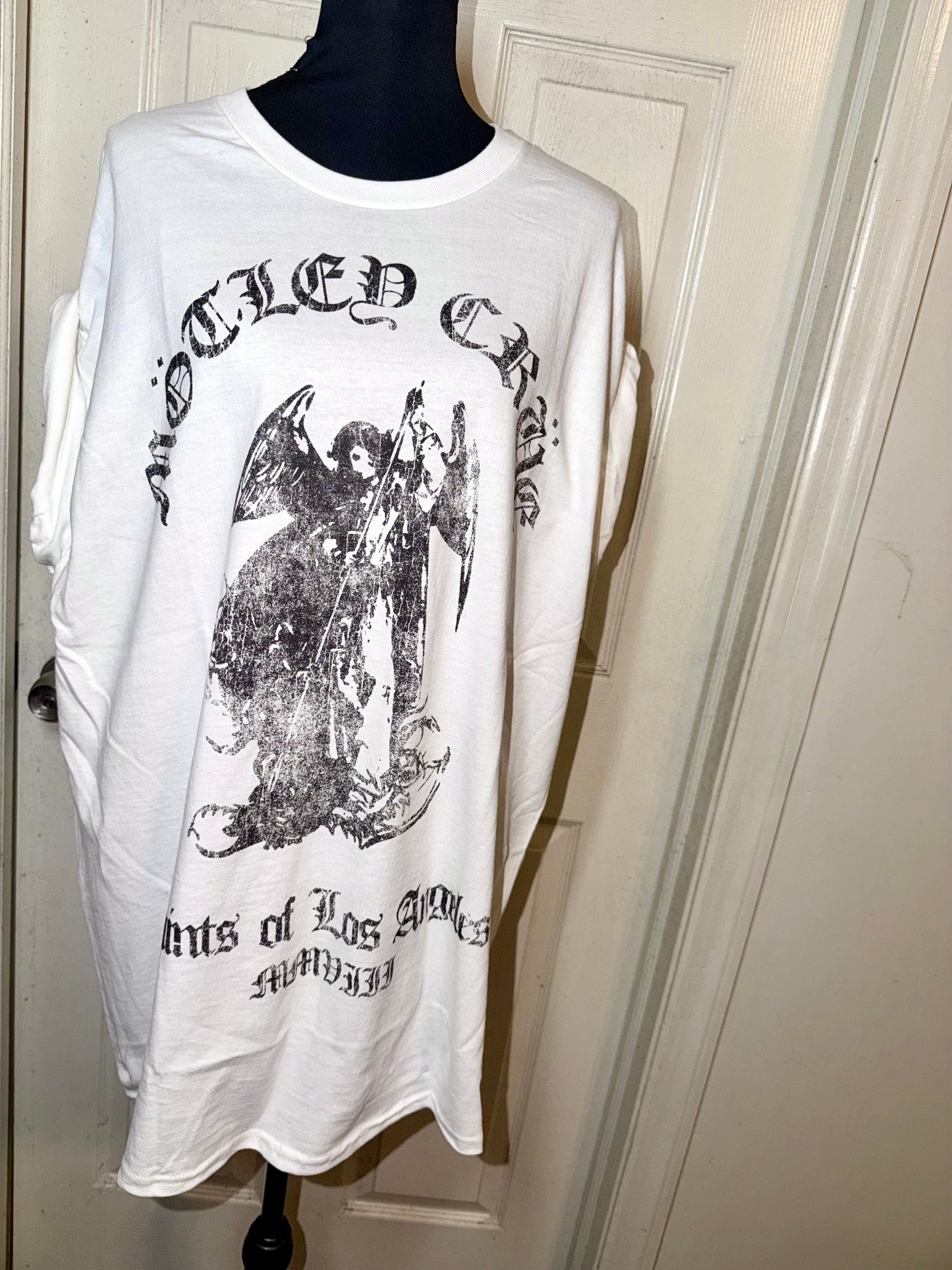 Motley Crue Oversized Distressed Tee