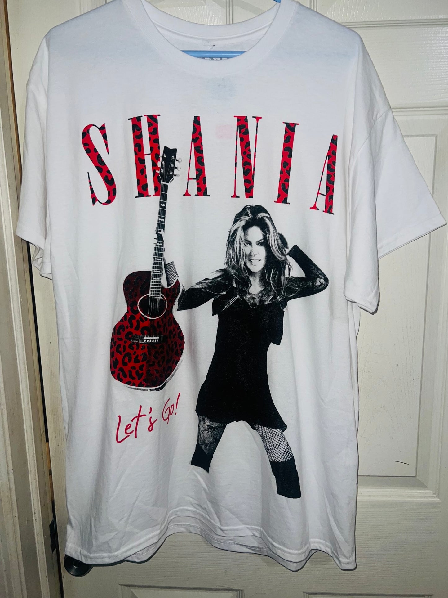 Shania Twain Oversized Distressed Tee