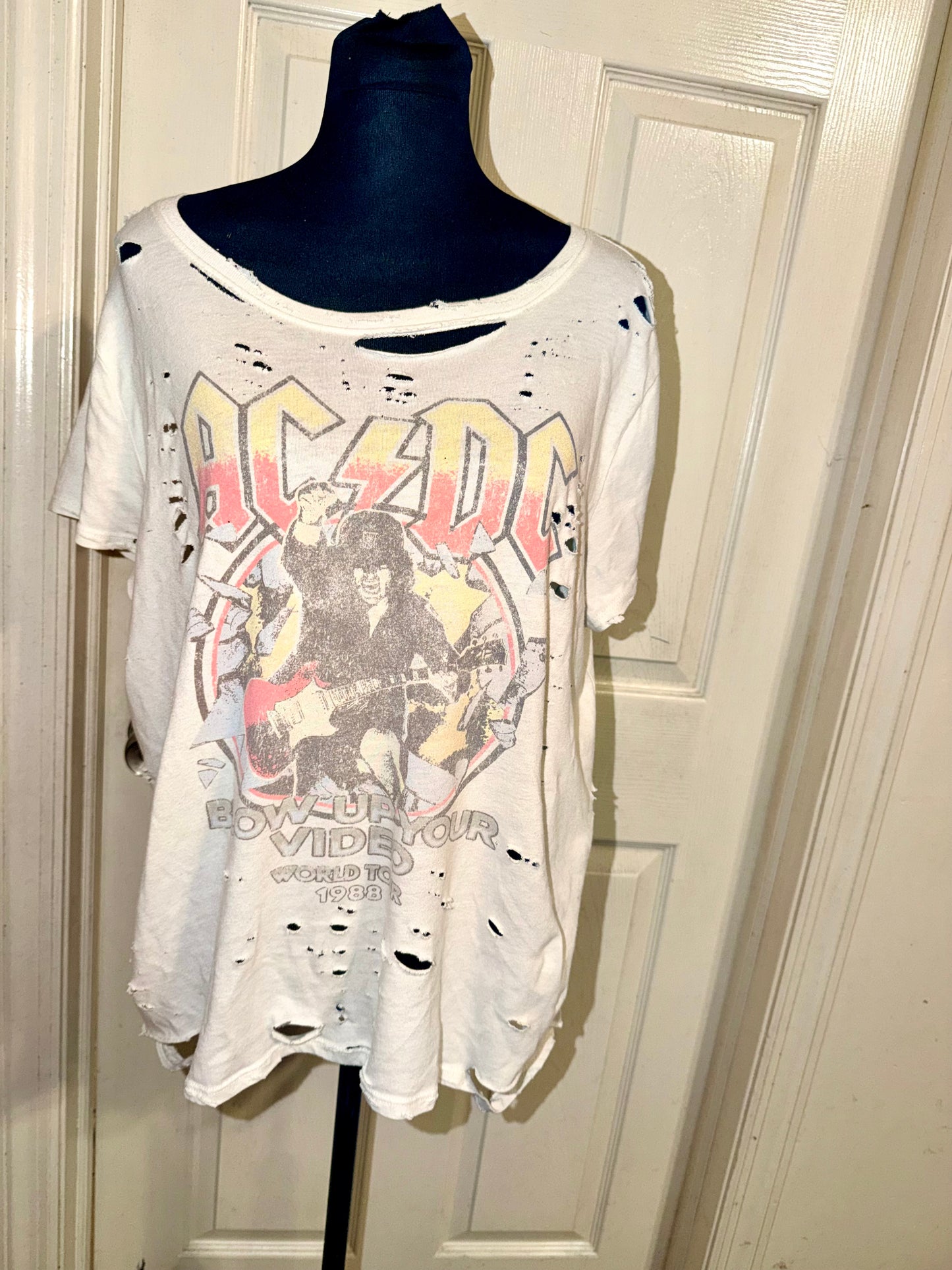 AC/DC Oversized Distressed Tee (as is)