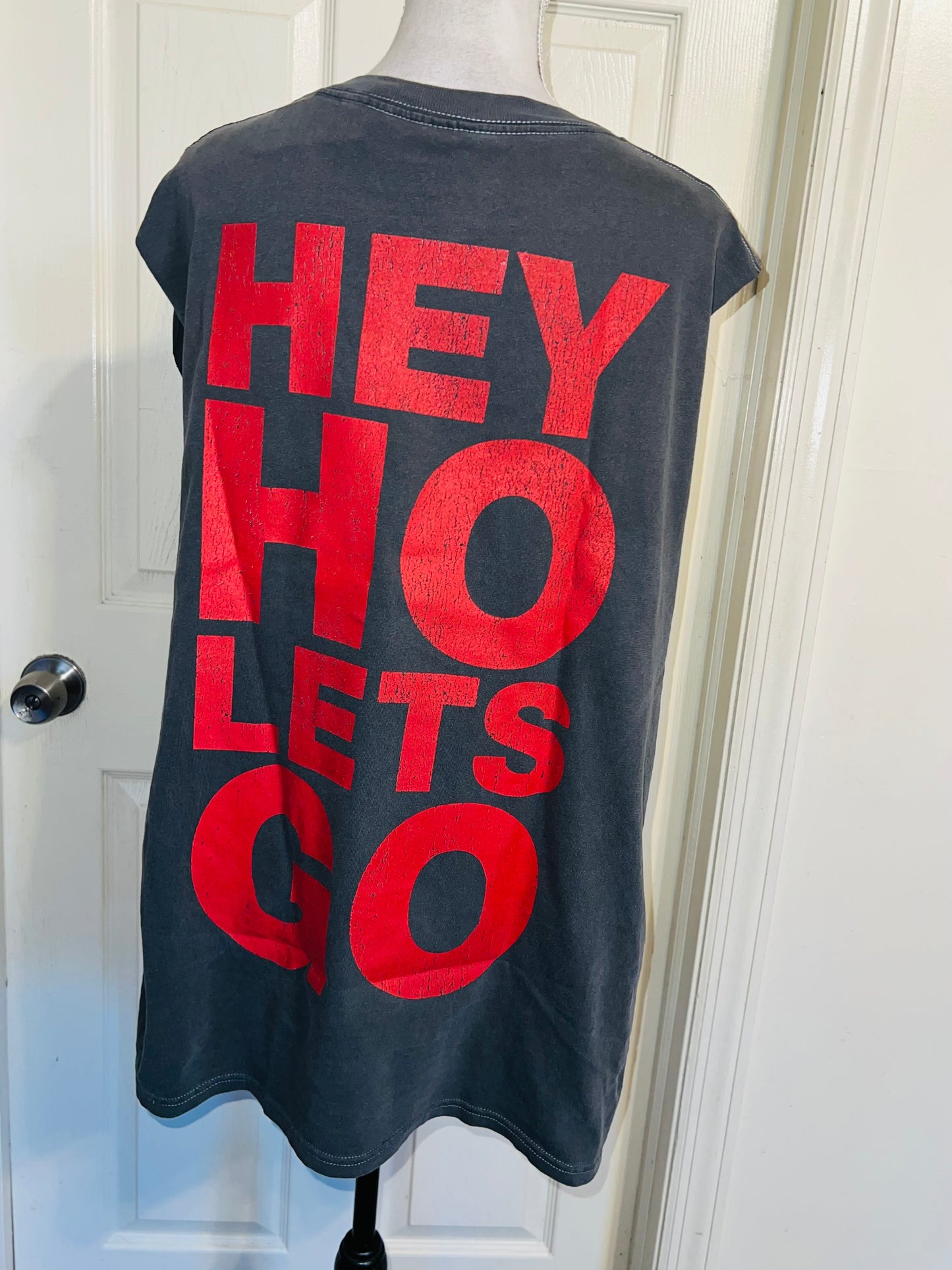 Ramones Oversized Double Oversized Distressed Tann