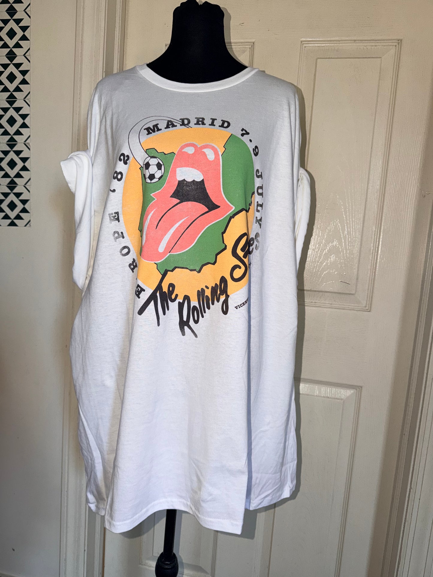 The Rolling Stones Oversized Distressed Tee