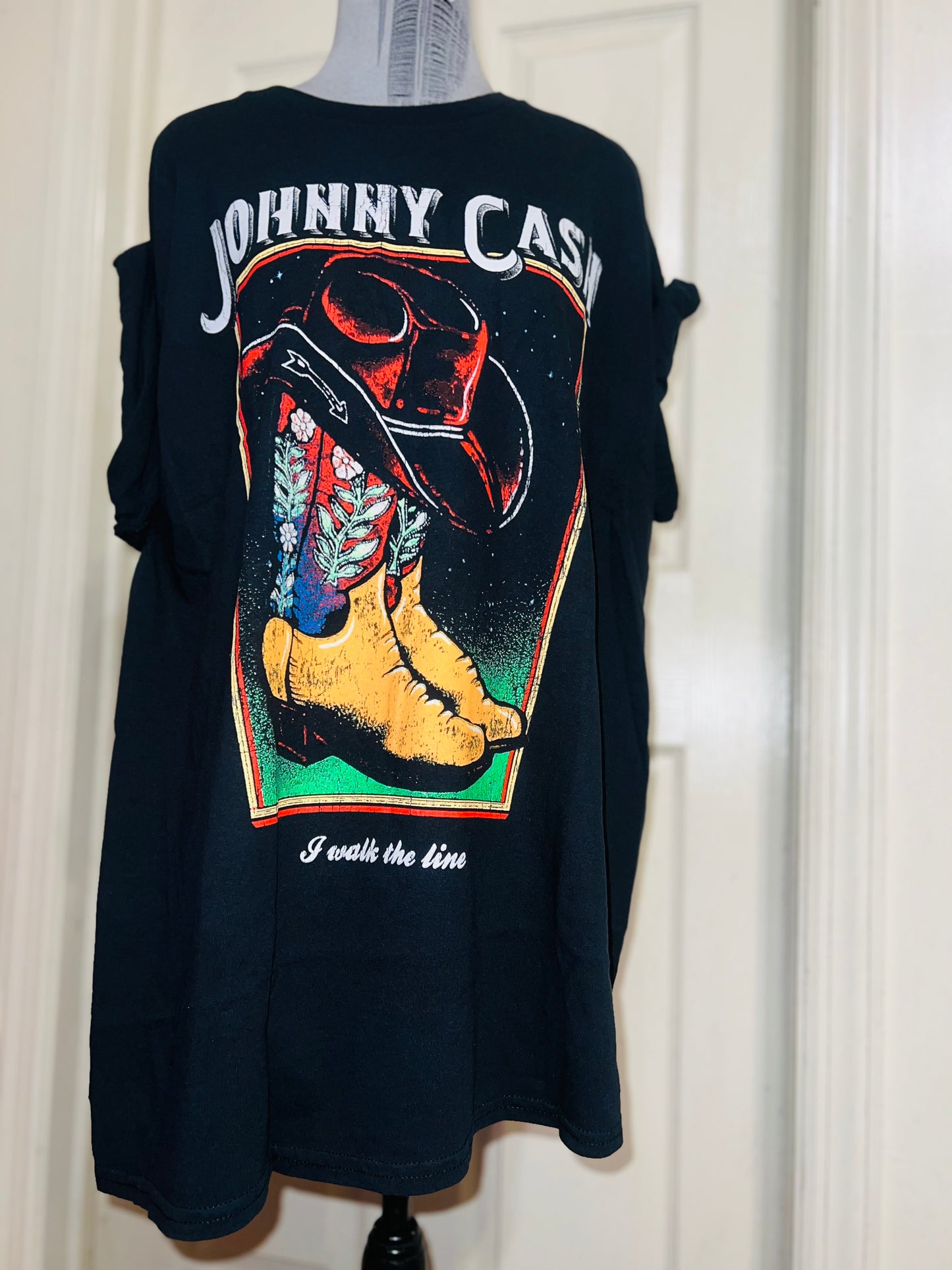 Johnny Cash Oversized Distressed Tee