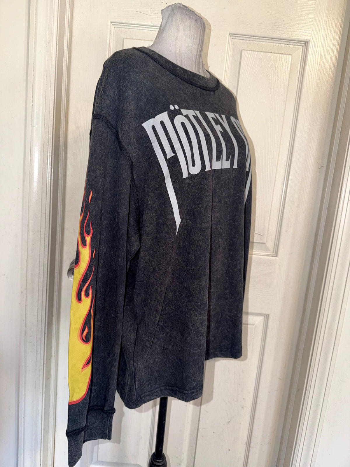 Motley Crue Oversized Long Sleeve Tee