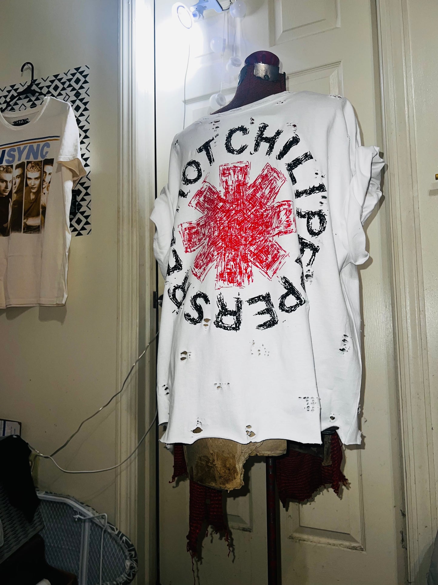 Red Hot Chili Peppers Oversized Tee