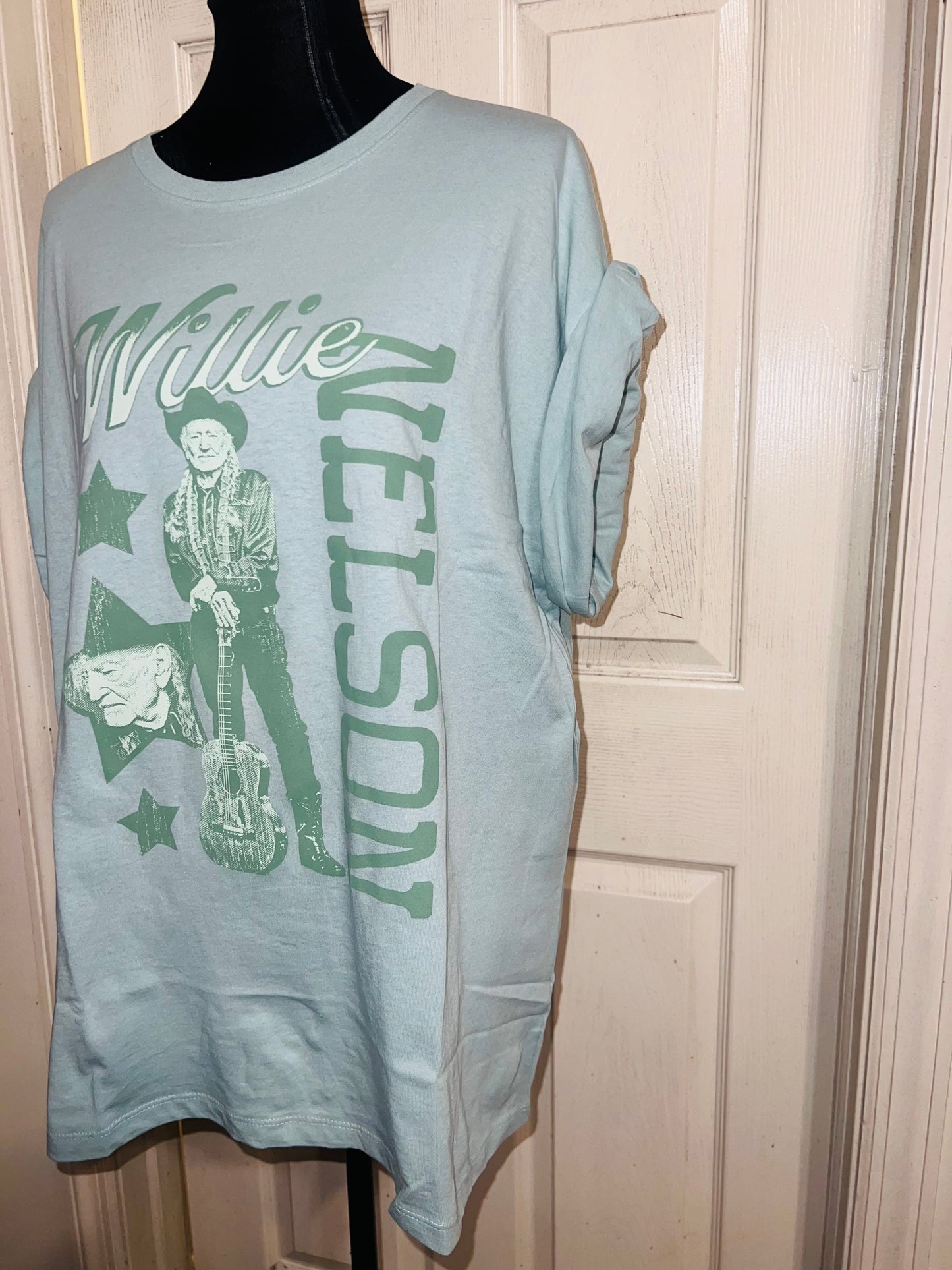 Willie Nelson Oversized Distressed Tee