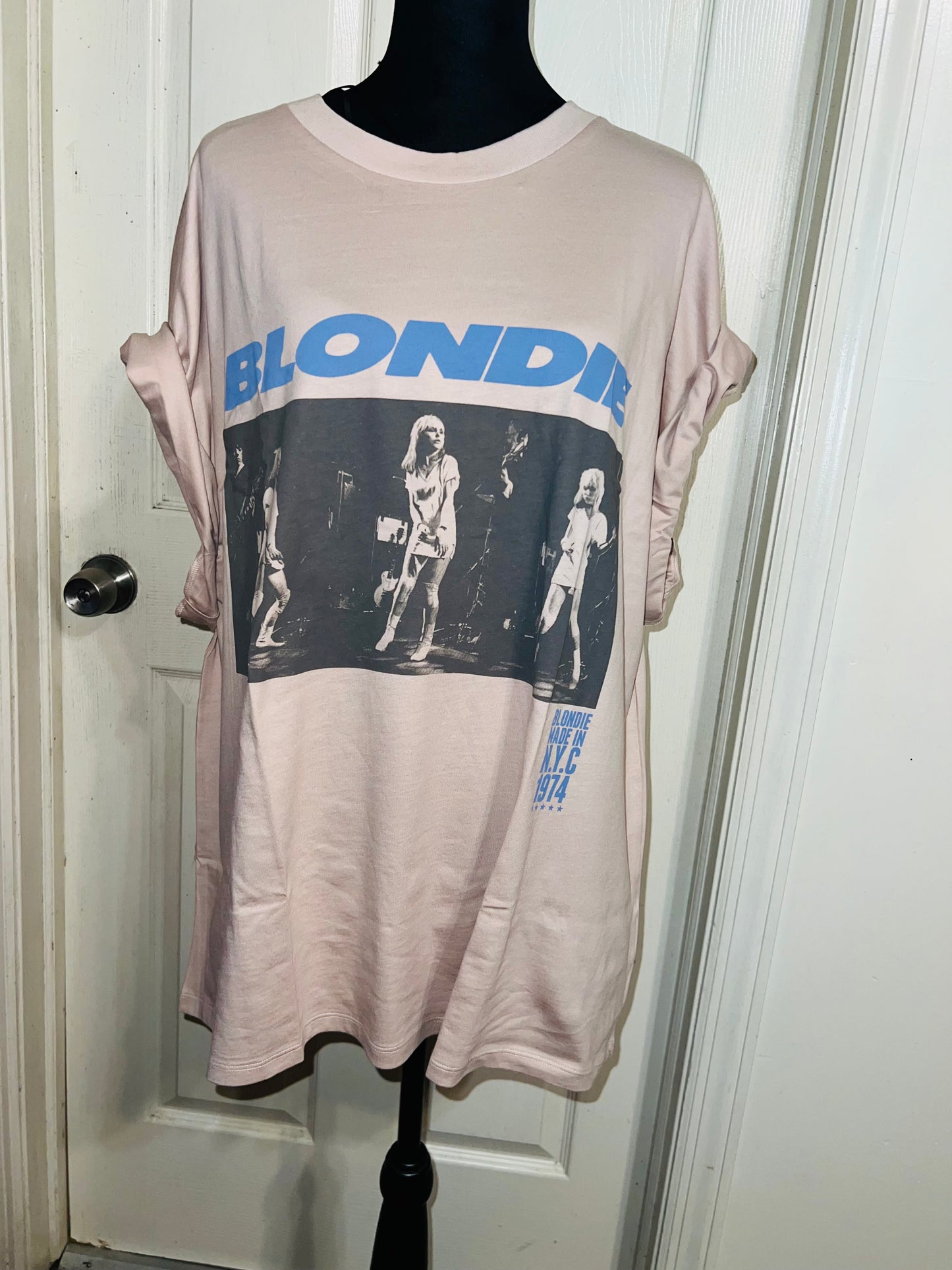 Blondie Oversized Distressed Tee
