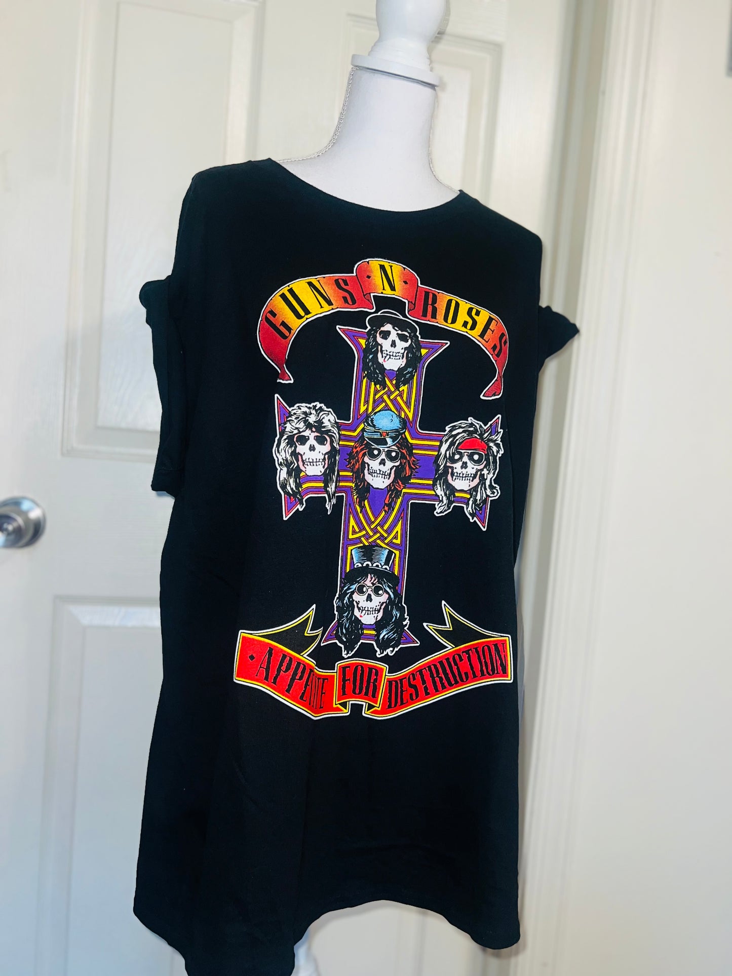 Guns N’ Roses Oversized Distressed Tee